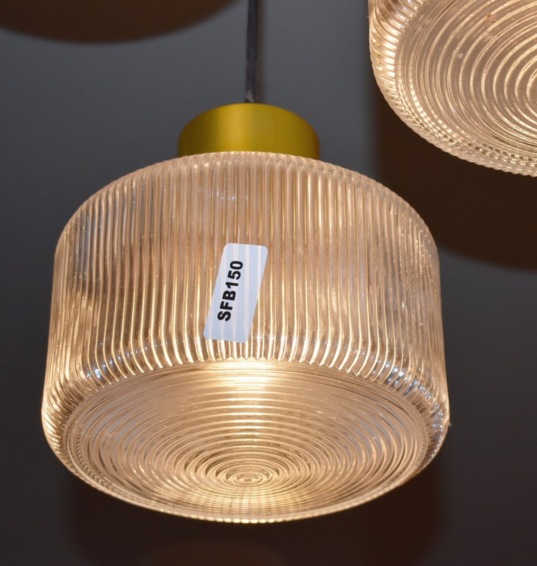 3 x Ceiling Pendant Light Fitting In Bronze With Glass Shades - Dimensions: ⌀18 x H23cm - Image 3 of 3