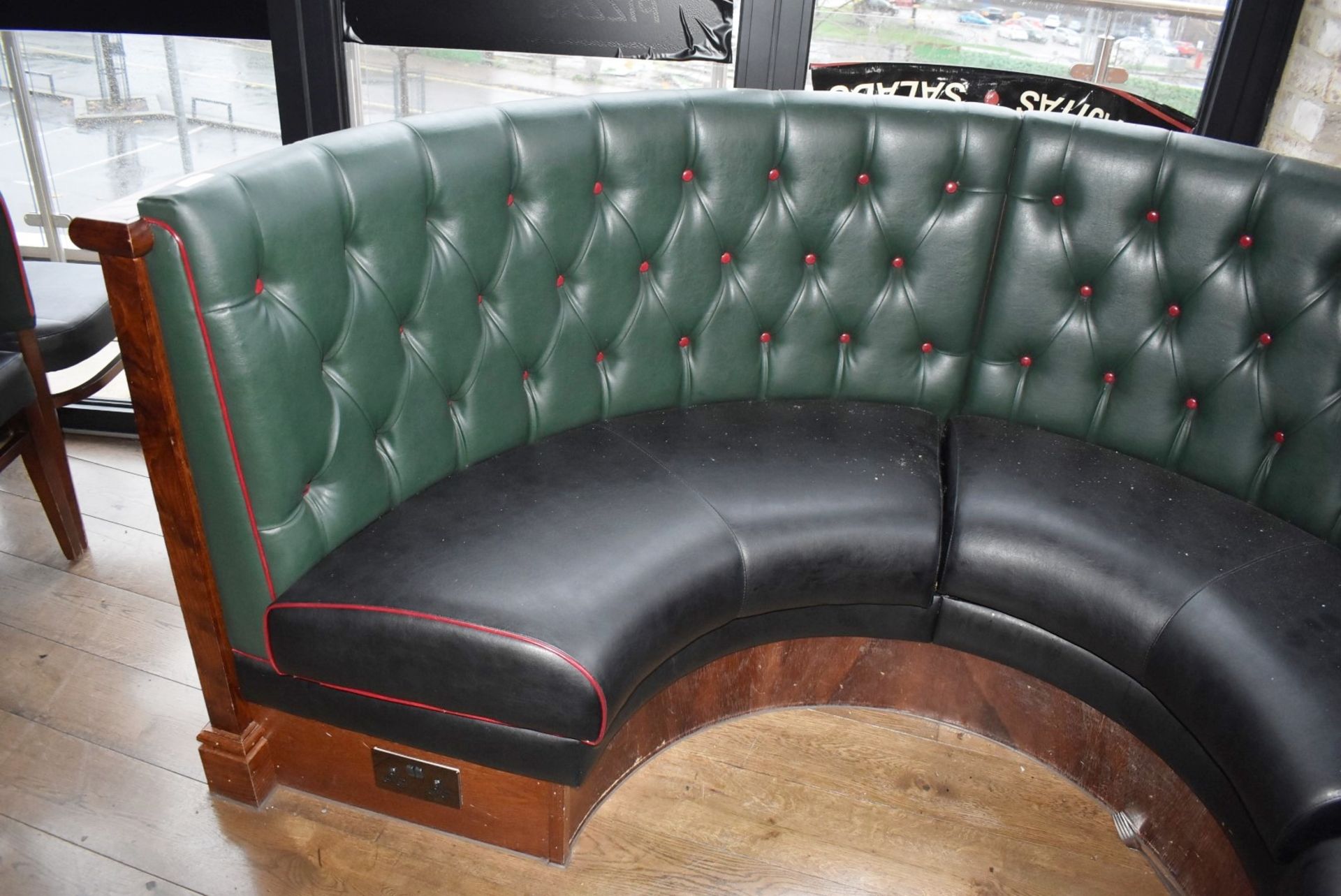 1 x Restaurant C-Shape 6 Person Seating Booth - Green and Black Studded Leather Upholstery - Image 4 of 7