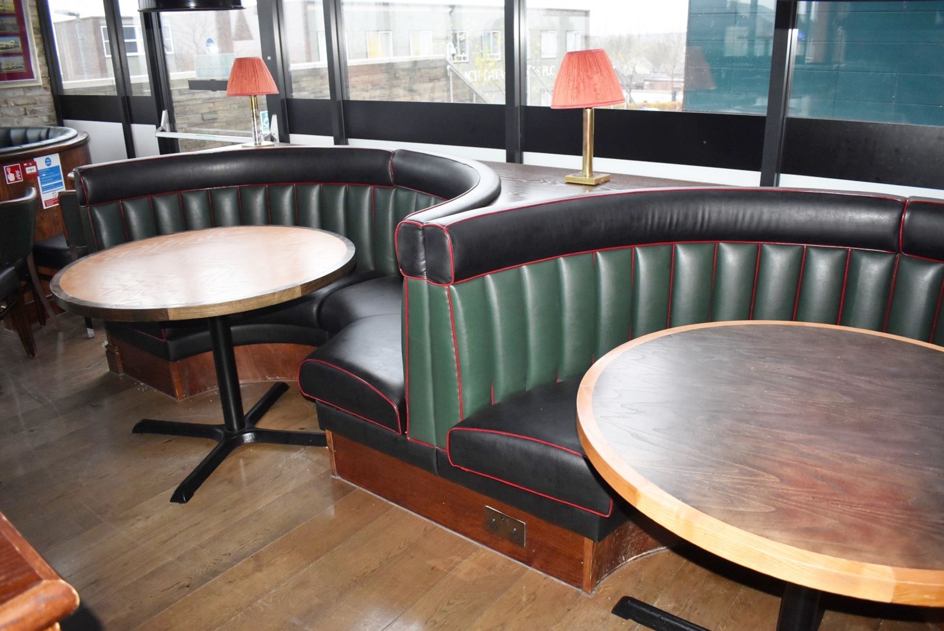 2 x Restaurant C-Shape 4 Person Seating Booth - Green and Black Vertical Fluted Back Upholstery - Image 2 of 13