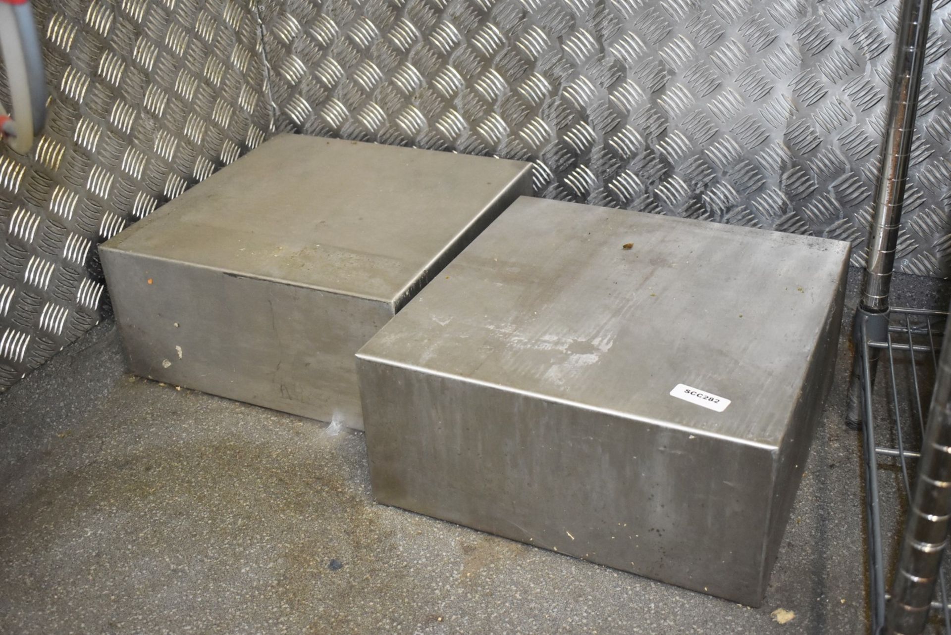 2 x Stainless Steel Plinths - Size: H20 x W40 x D40 cms - Image 2 of 3