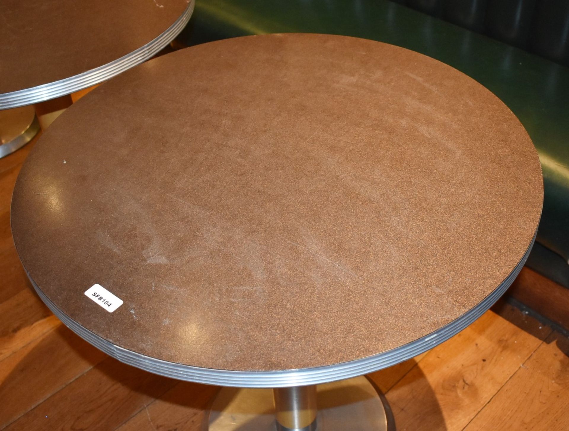 1 x Round Restaurant Dining Table Featuring Brushed Metal Edging and Base - Dimensions: ⌀76 x H76cm - Image 2 of 3