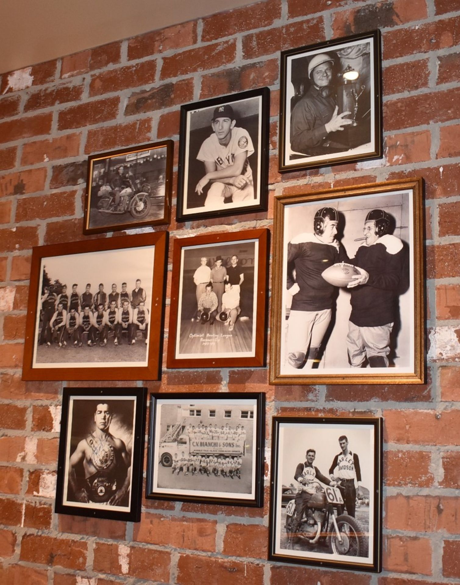 Approx 160 x Assorted Framed Pictures Featuring Nostalgic Images From an Italian-American Restaurant - Image 29 of 31