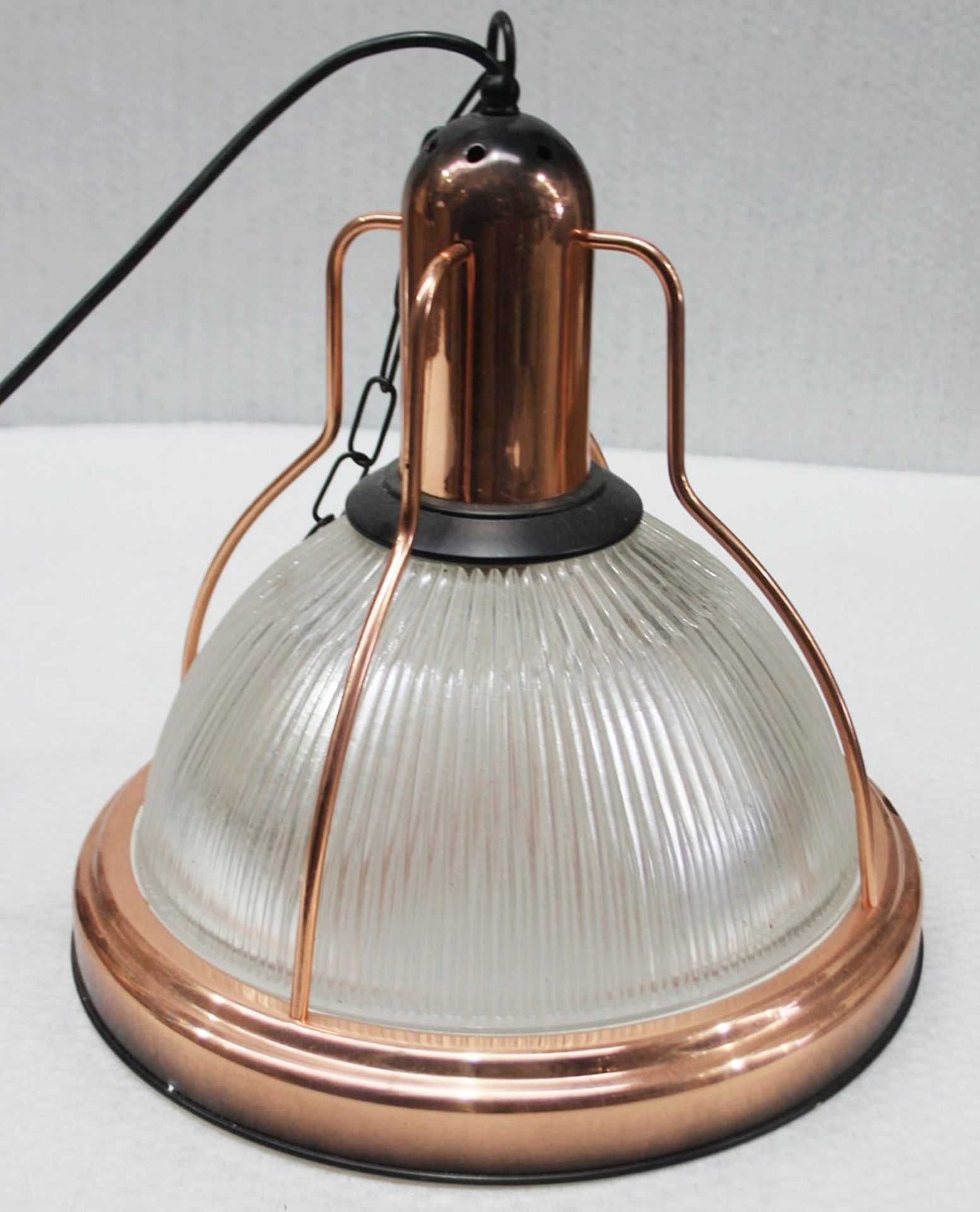 9 x Industrial-style Pendant Light Fittings In Copper With Pleated Glass Shades - Ref: GEN557 - Image 3 of 5