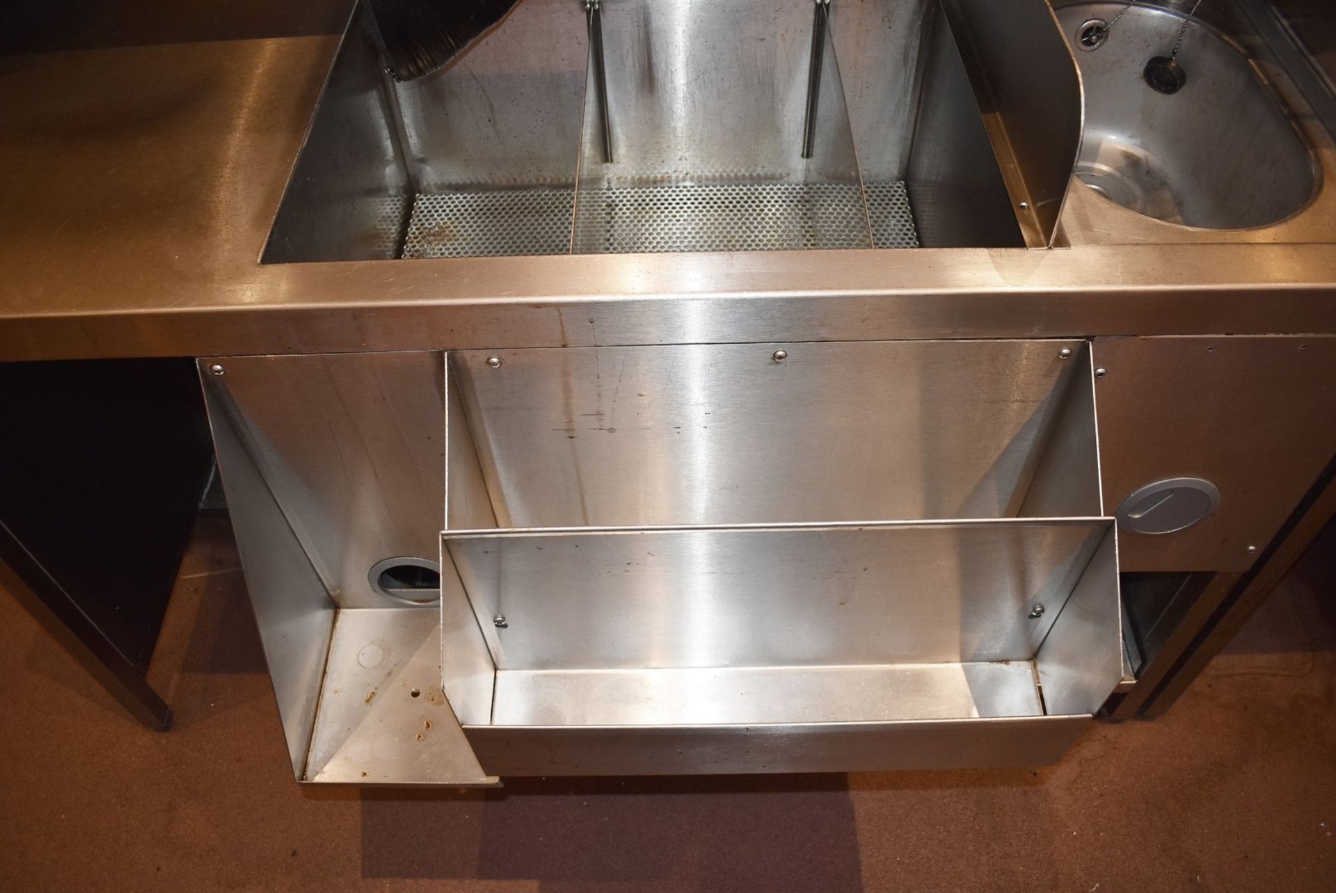 An Installation Of 4 x Commercial Stainless Steel Back-Bar Units - From an Italian-American Diner - Image 5 of 10