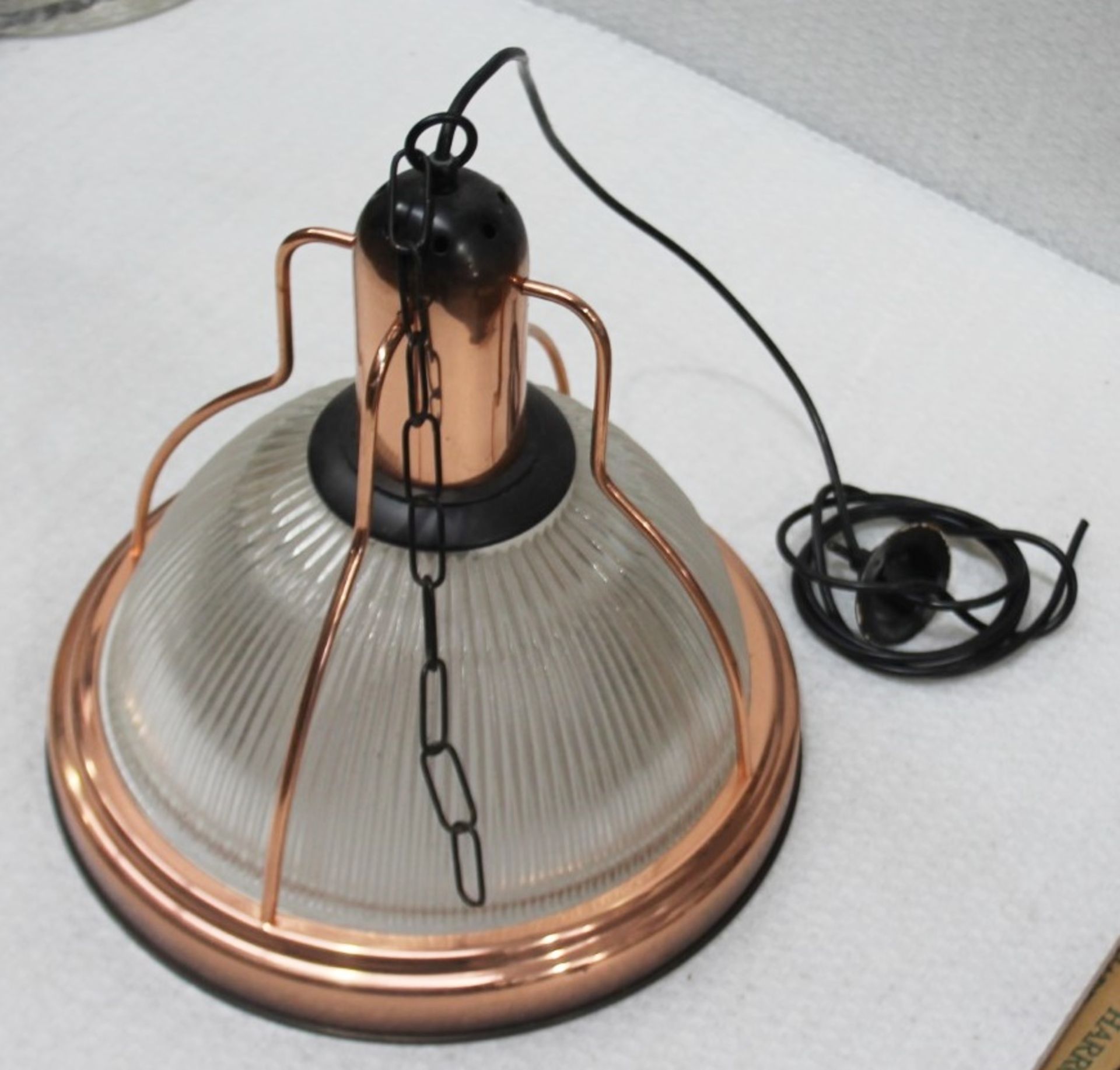 9 x Industrial-style Pendant Light Fittings In Copper With Pleated Glass Shades - Ref: GEN557 - Image 5 of 5