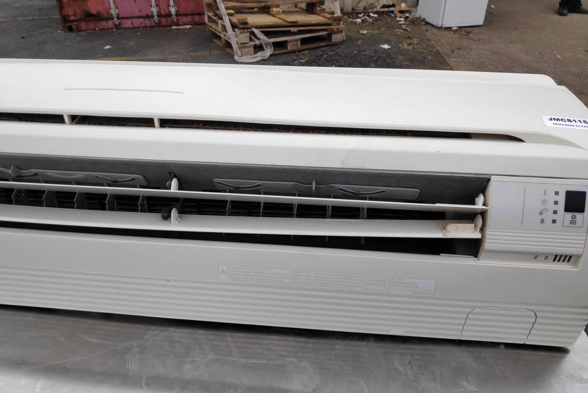 1 x Daikin Wall Mounted Air Conditioner Indoor Unit - Model FXAQ50PAV1 - JMCS115 - CL723 - - Image 5 of 7