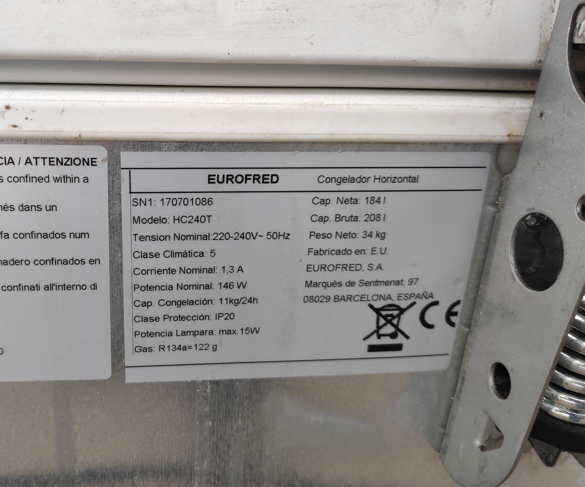 1 x Eurofred 208l Chest Freezer - Model HC240T - JMCS104 - CL723 - Location: Altrincham WA14Fitted - Image 11 of 13