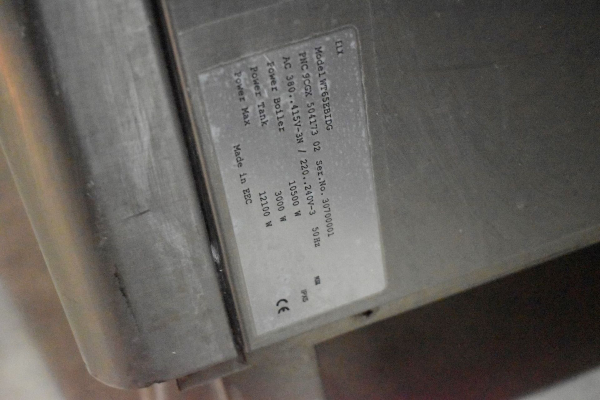 1 x Electrolux Passthrough Commercial Dishwasher - Model WT65EBIDG - 3 Phase - CL232 - Removed - Image 5 of 17