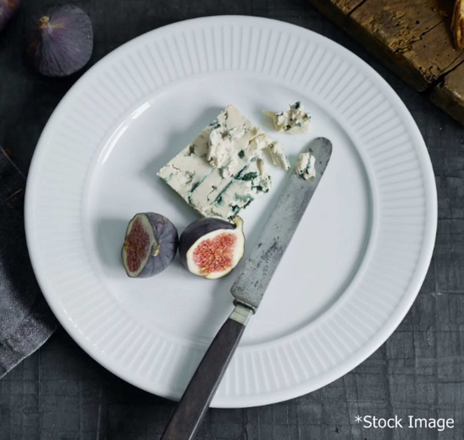 30 x PILLIVUYT 'Plisse' Porcelain Salad / Dessert Plates With A Pleated Design - Dimensions: 25.5cm