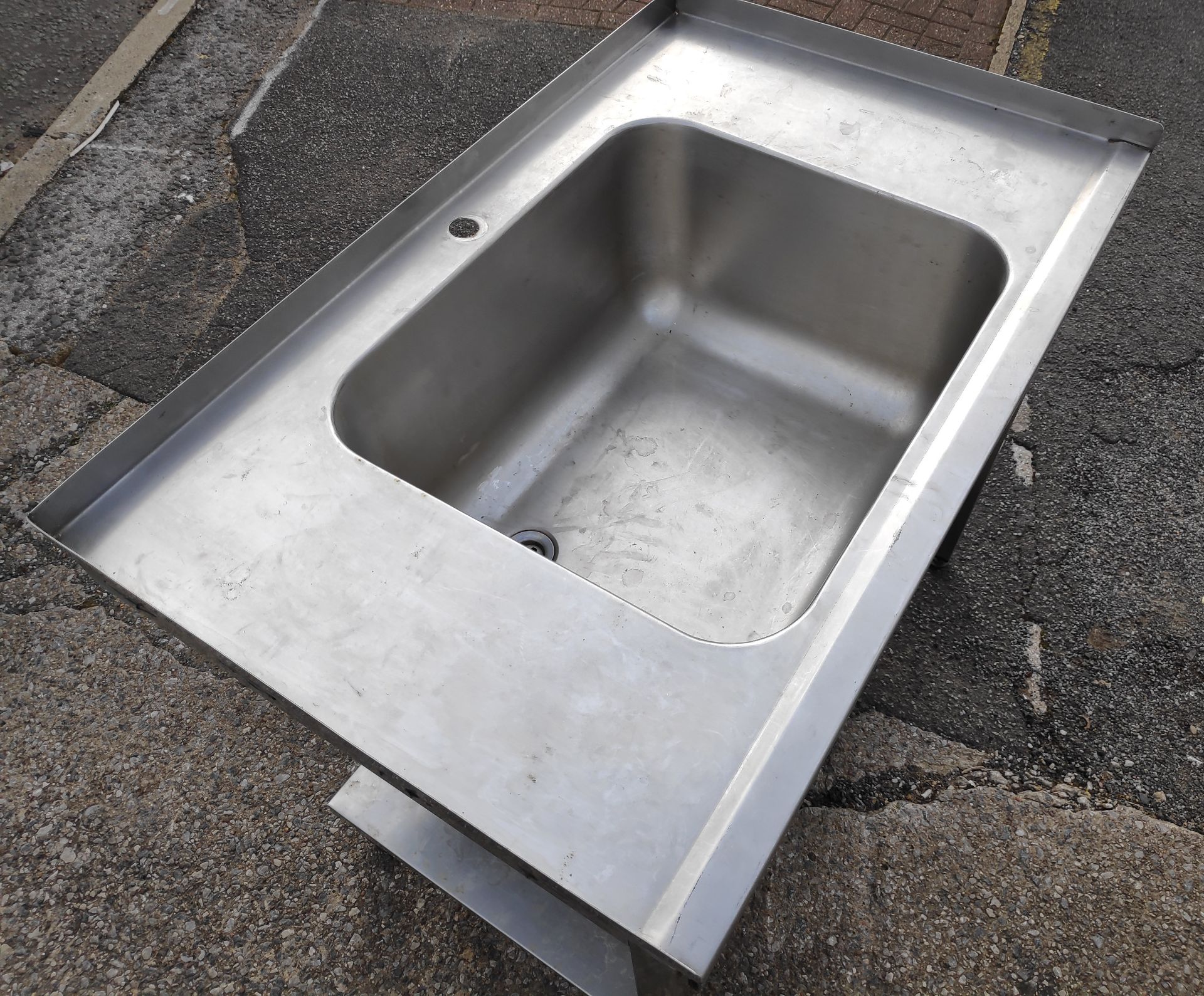 1 x Large Stainless Steel Single Bowl Sink Unit - 105.5cm (L) x 65cm (D) x 91.5cm (H) - JMCS105 - - Image 6 of 6