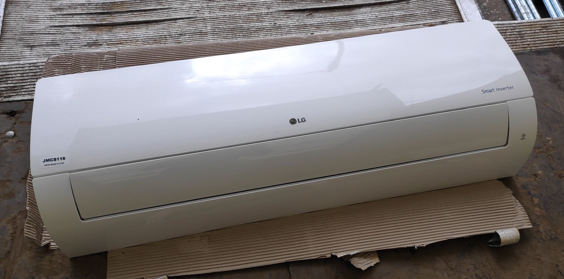 1 x LG Wall Mounted Air Conditioner Smart Inverter Indoor Unit - Model P18EN.NSK - JMCS116 -