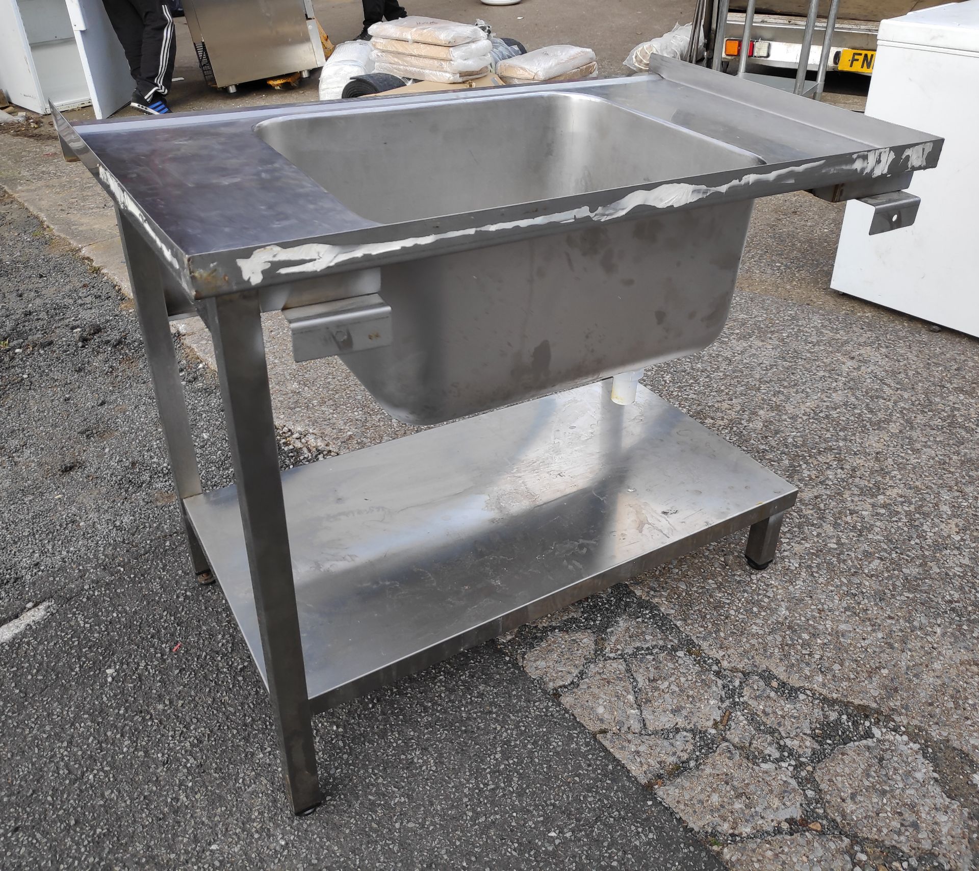 1 x Large Stainless Steel Single Bowl Sink Unit - 105.5cm (L) x 65cm (D) x 91.5cm (H) - JMCS105 - - Image 4 of 6