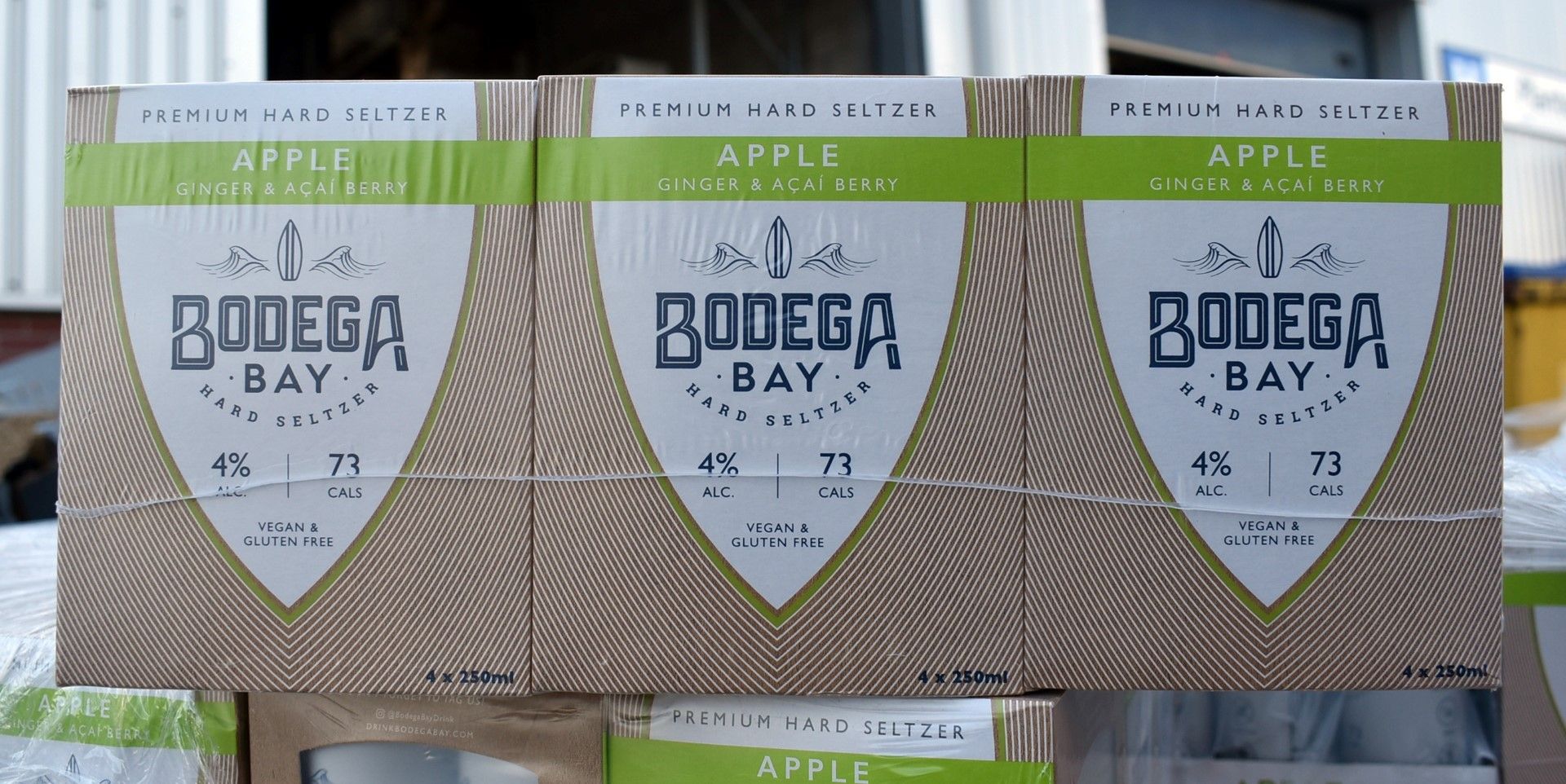 24 x Bodega Bay Hard Seltzer 250ml Alcoholic Sparkling Water Drinks - Apple Ginger & Acai Berry - 4% - Image 5 of 10