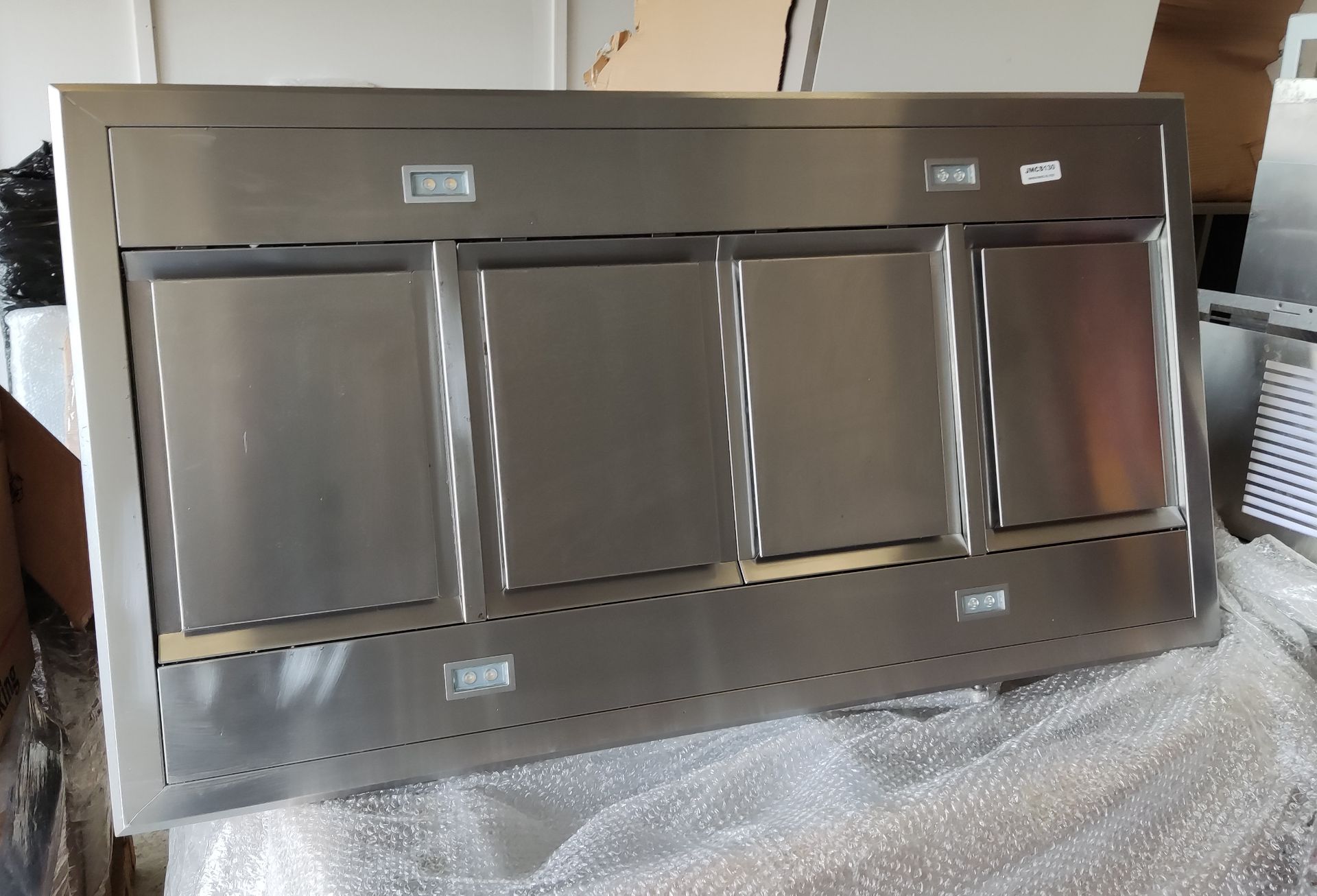 1 x Neff Stainless Steel Extractor - 120cm (L) x 65cm (W) - JMCS130 - CL723 - Location: Altrincham