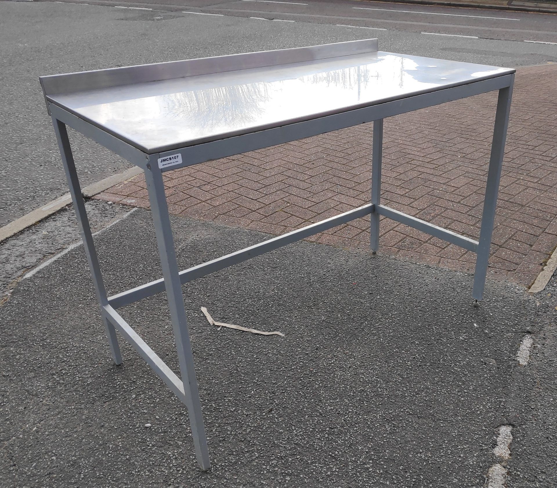 1 x Stainless Steel Prep Bench with Upstand - 126cm (L) x 64.5cm (D) x 95cm (H) - JMCS107 - CL723 - - Image 7 of 7