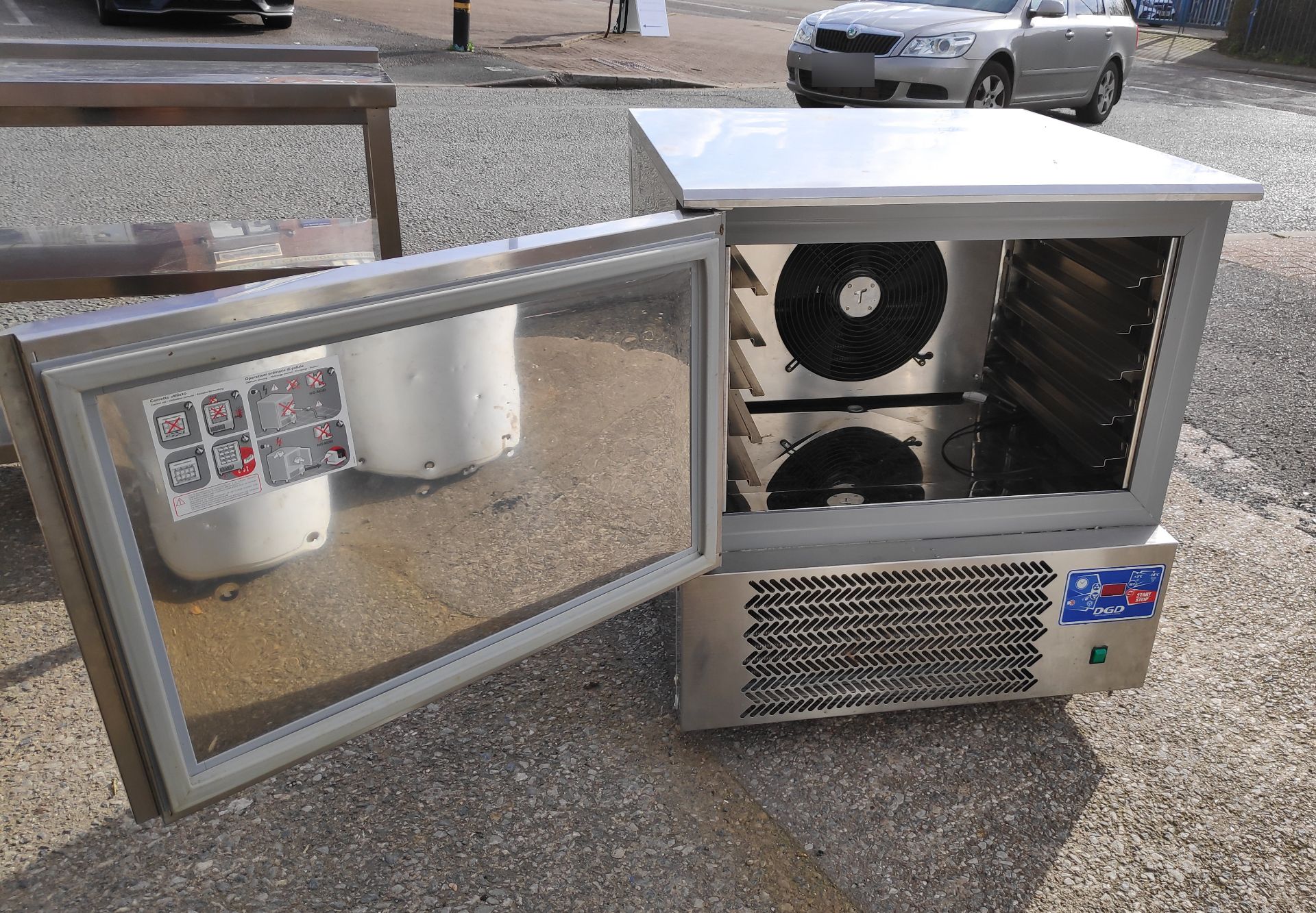 1 x DGD Undercounter Blast Chiller / Freezer - Model: AT05ISO - JMCS100 - CL723- Location: - Image 2 of 17