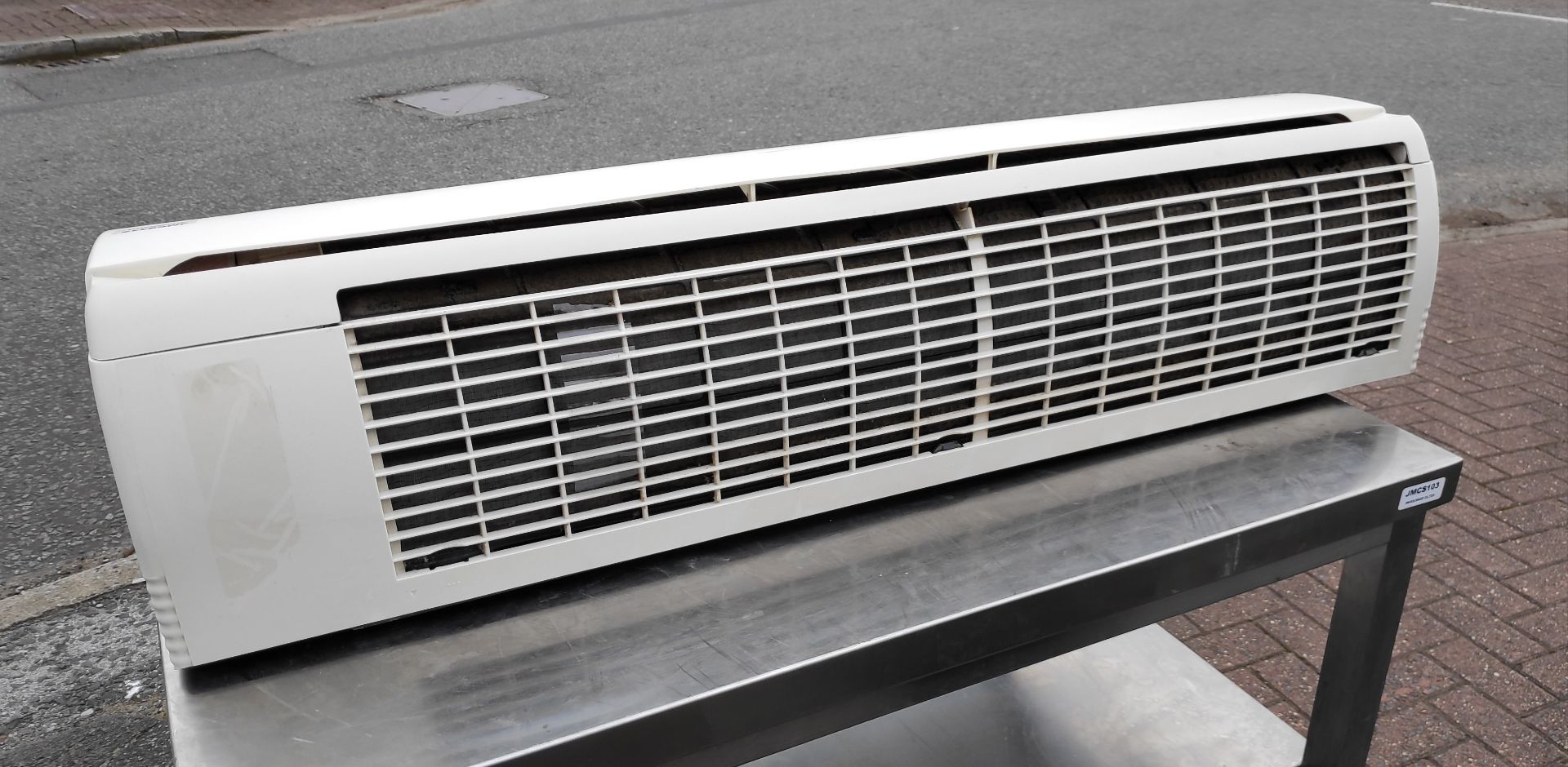 1 x Daikin Wall Mounted Air Conditioner Indoor Unit - Model FXAQ50PAV1 - JMCS115 - CL723 - - Image 2 of 7