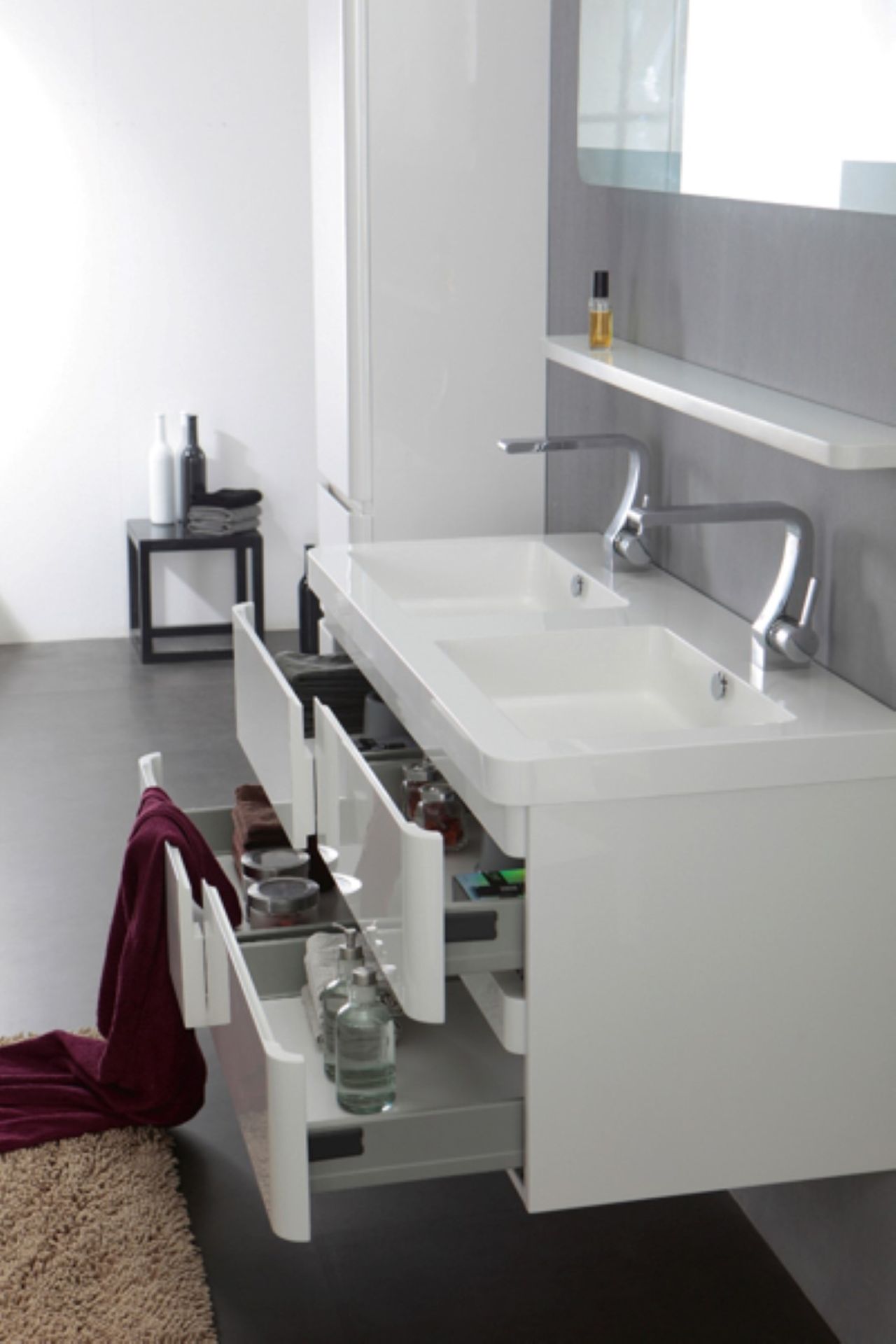 1 x Austin Bathrooms URBAN 120 Wall Mounted Bathroom Vanity Unit With MarbleTECH Twin Sink Basin - Image 6 of 6
