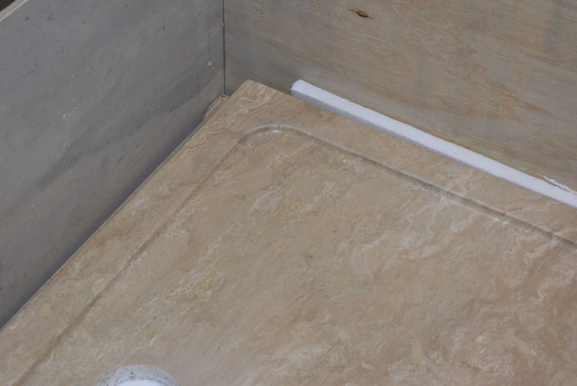 1 x Stonearth Luxury Solid Travertine Stone 900mm Shower Tray - Hand Made From Travertine Stone - Image 7 of 12