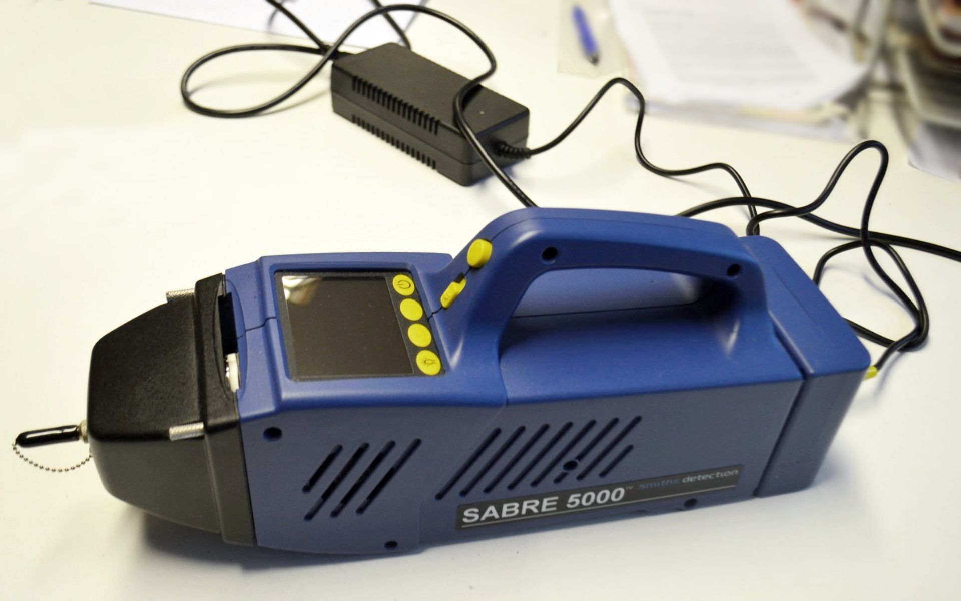 1 x SABRE™ 5000 Handheld Trace Detector - For Explosives, Chemical Agents And Toxic Chemicals - Image 5 of 31