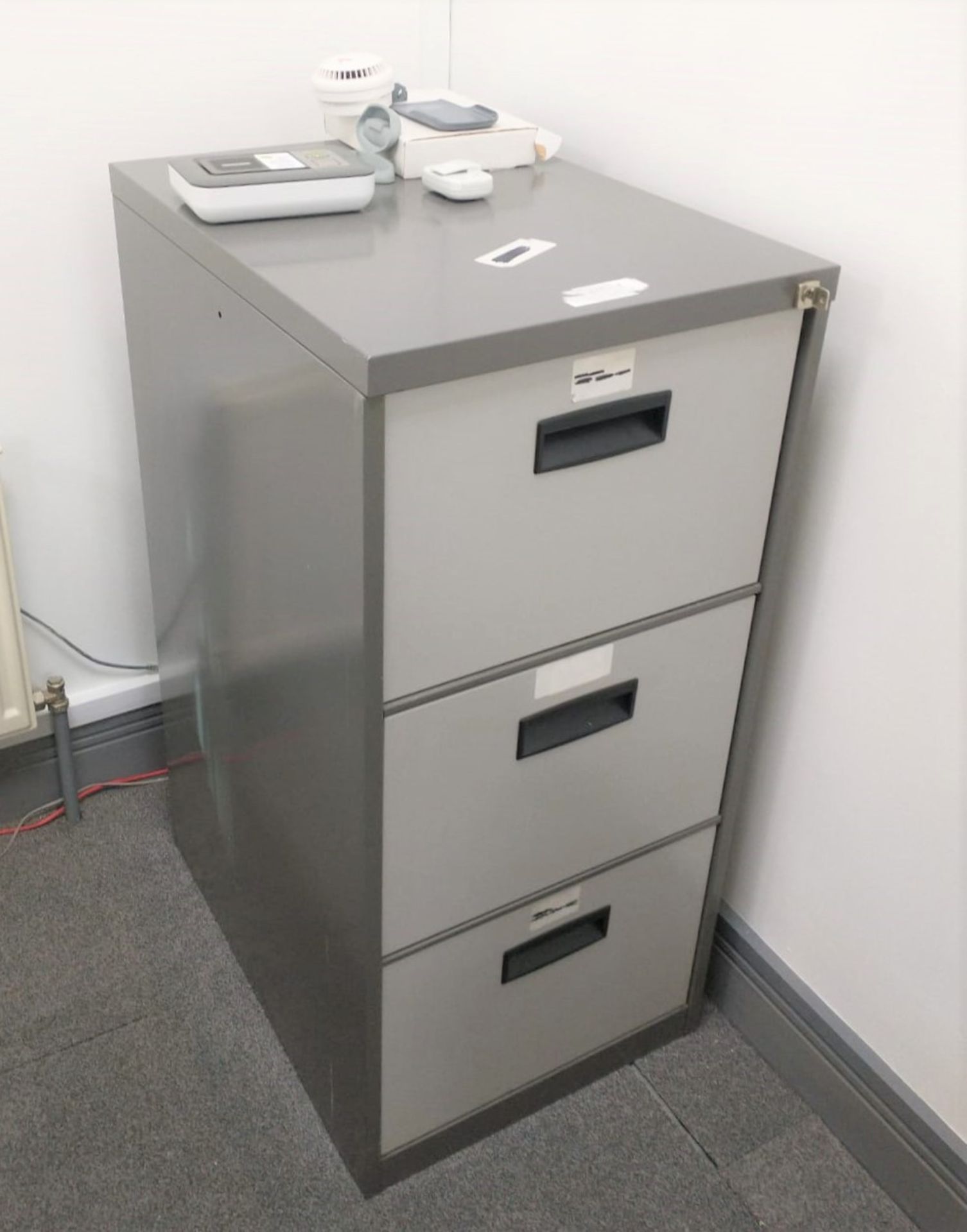 1 x Metal Three Drawer Office Filing Cabinet With a Grey Finish - Dimensions: 620 x 470 x 1010mm -