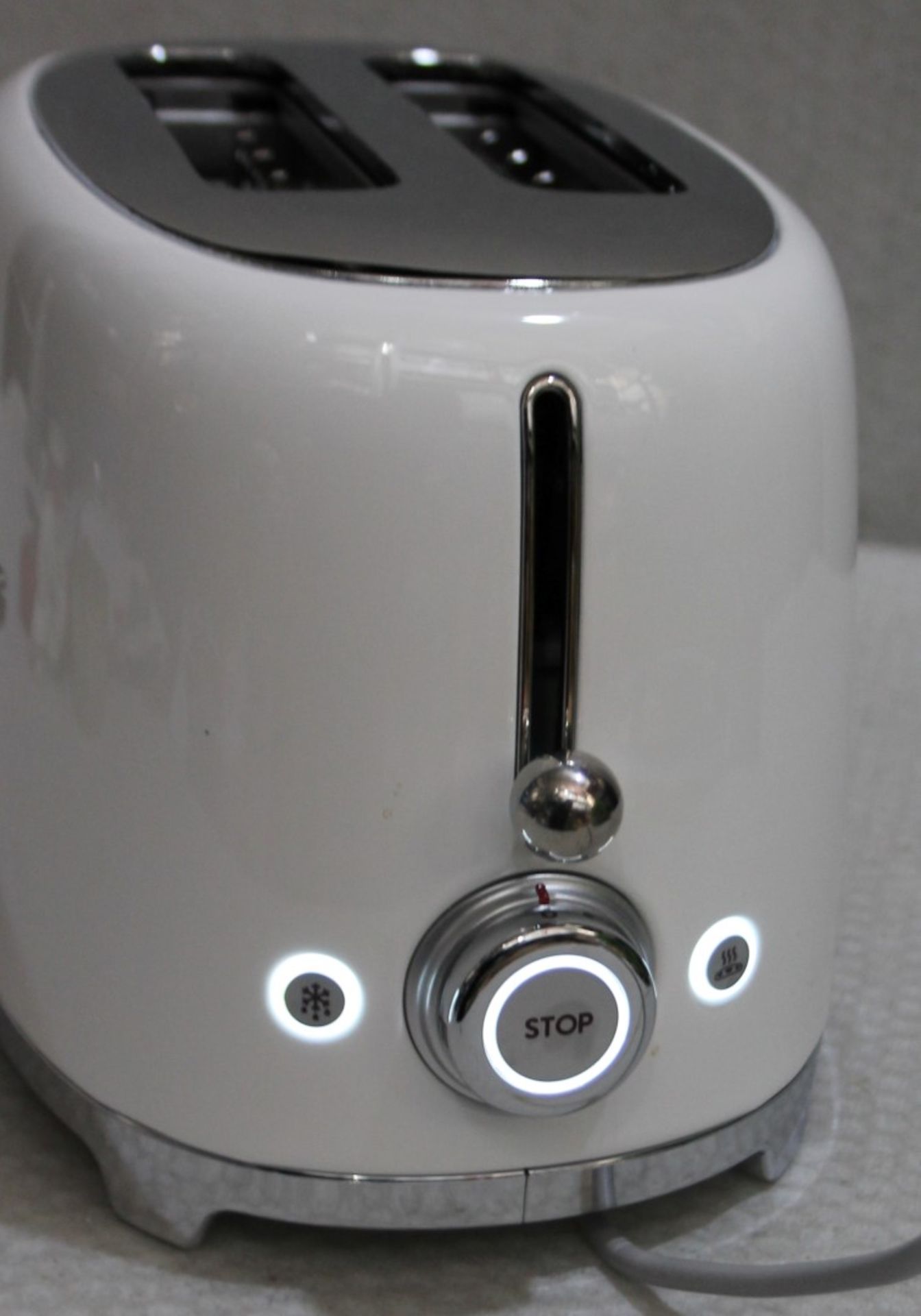 1 x SMEG Retro-Style 2-Slice Toaster In Gloss White & Chrome - Original RRP £179.95 *Please Read - Image 6 of 8