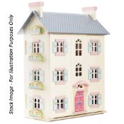 1 x Le Toy Van Daisy Lane Cherry Tree Hall Wooden Dolls House - New/Boxed