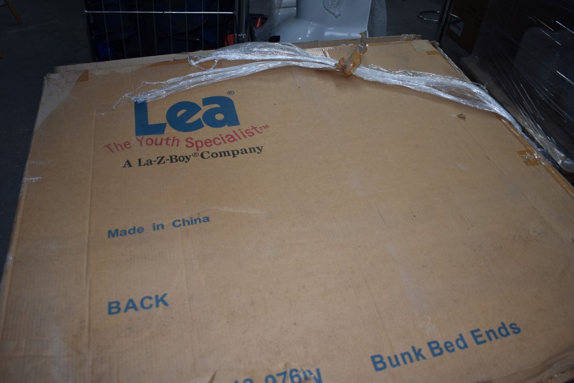 1 x Lea Getaway Childrens Bunk Bed in White - Unused in Original Packaging - Can Be Used as Bunkbeds - Image 4 of 13