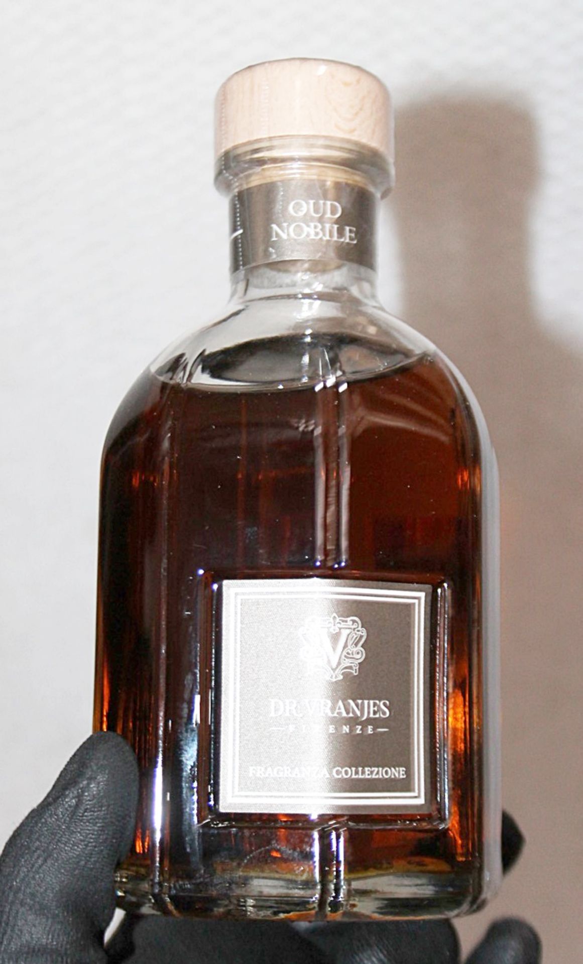 1 x DR. VRANJES FIRENZE Oud Nobile Diffuser Fragrance (500ml) - Original Price £92.95 - Image 2 of 7