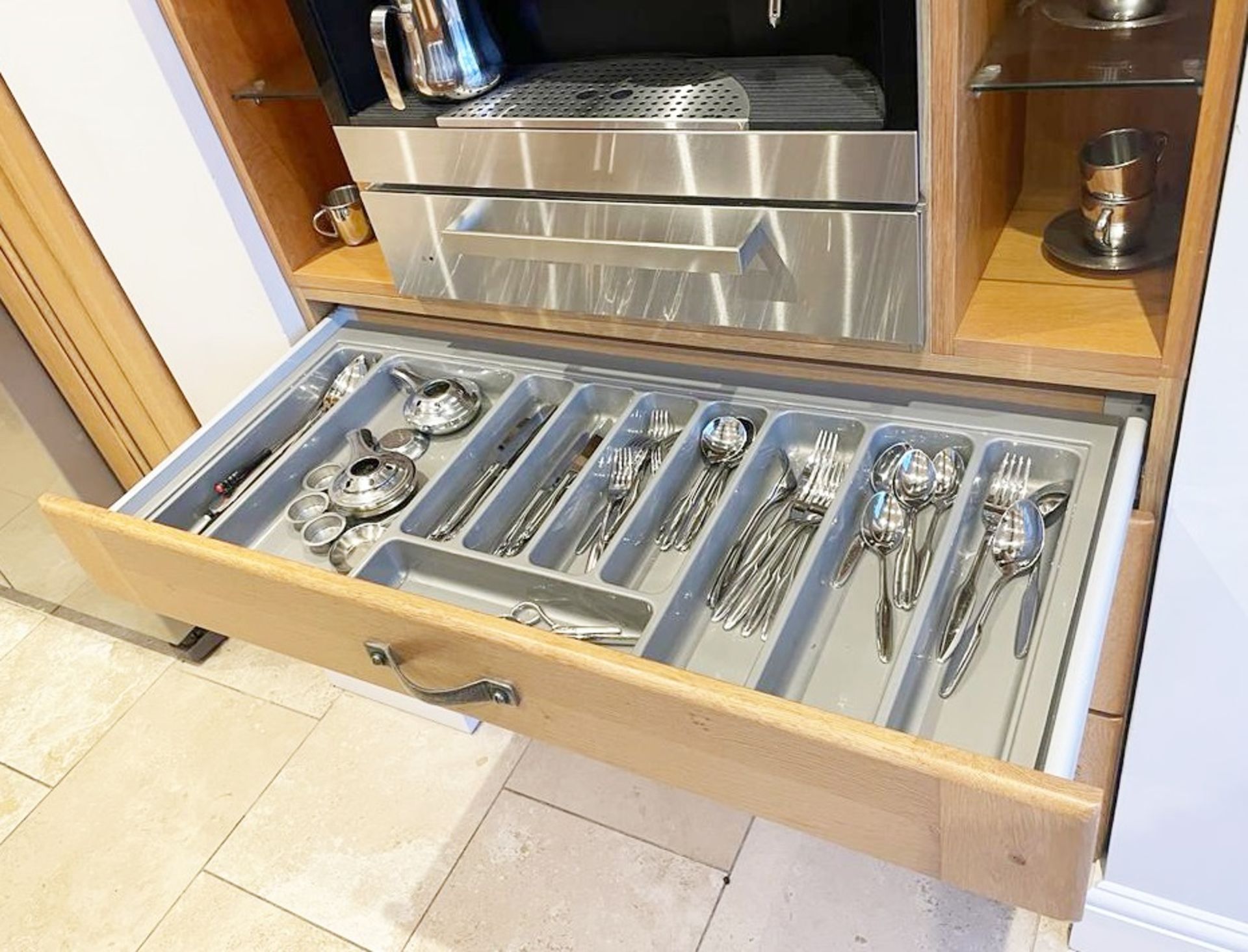 1 x Bespoke Solid Oak Kitchen With Black Granite Worktops, Island, Utility Room Units & Dining Table - Image 48 of 70