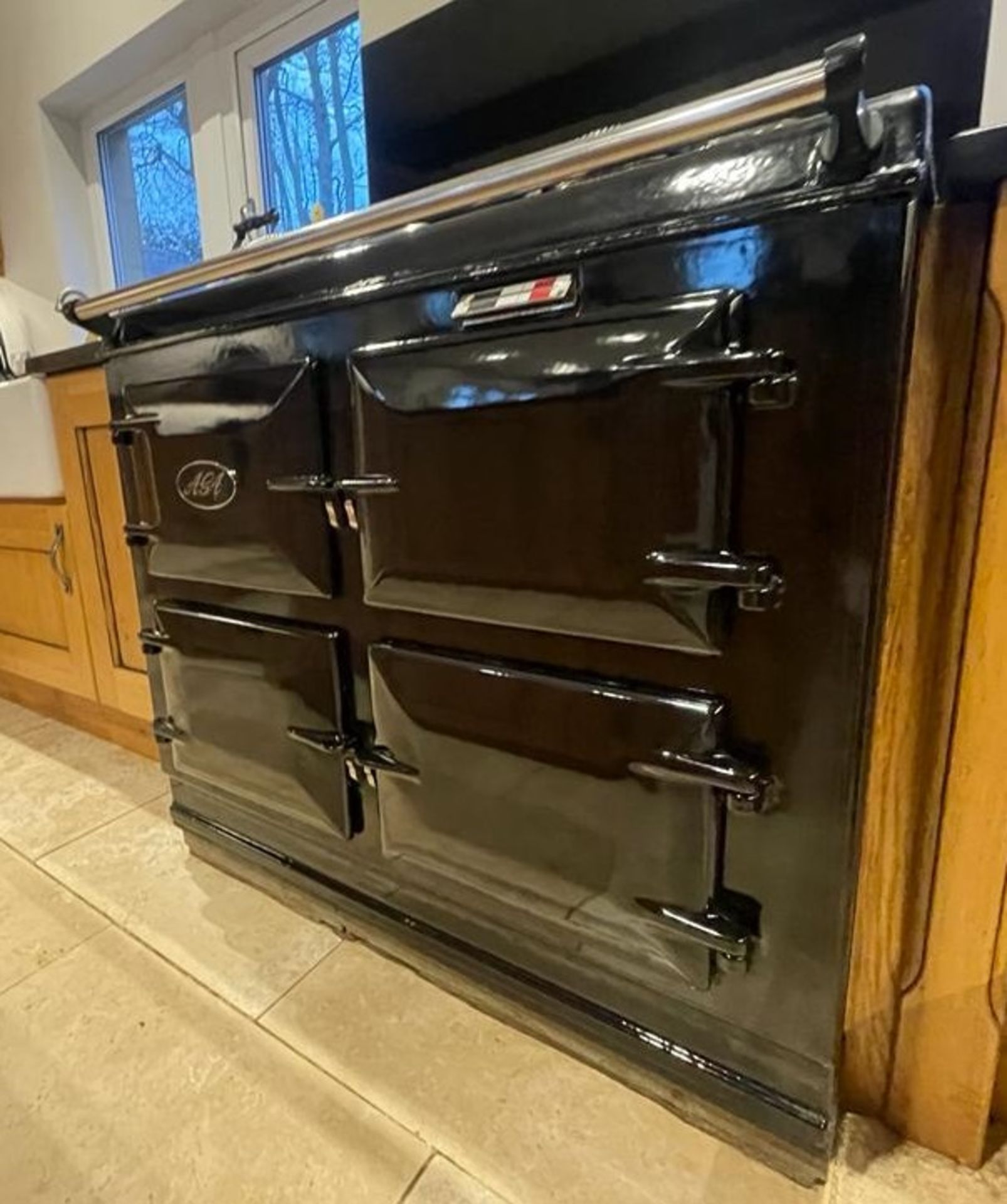 1 x Gas AGA Range In Black - From an Exclusive Property - No VAT On The Hammer - CL564 - Location: - Image 6 of 6
