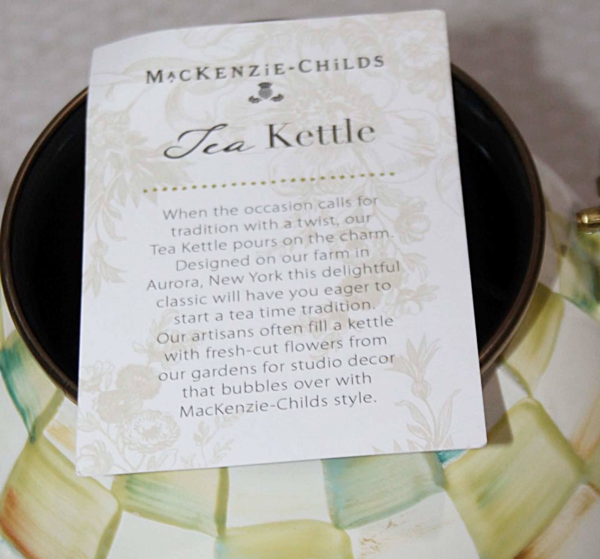 1 x MACKENZIE-CHILDS 'Parchment Check' Tea Kettle £197.00 - Unused Boxed Stock - Ref: HAS423/FEB22/ - Image 5 of 9