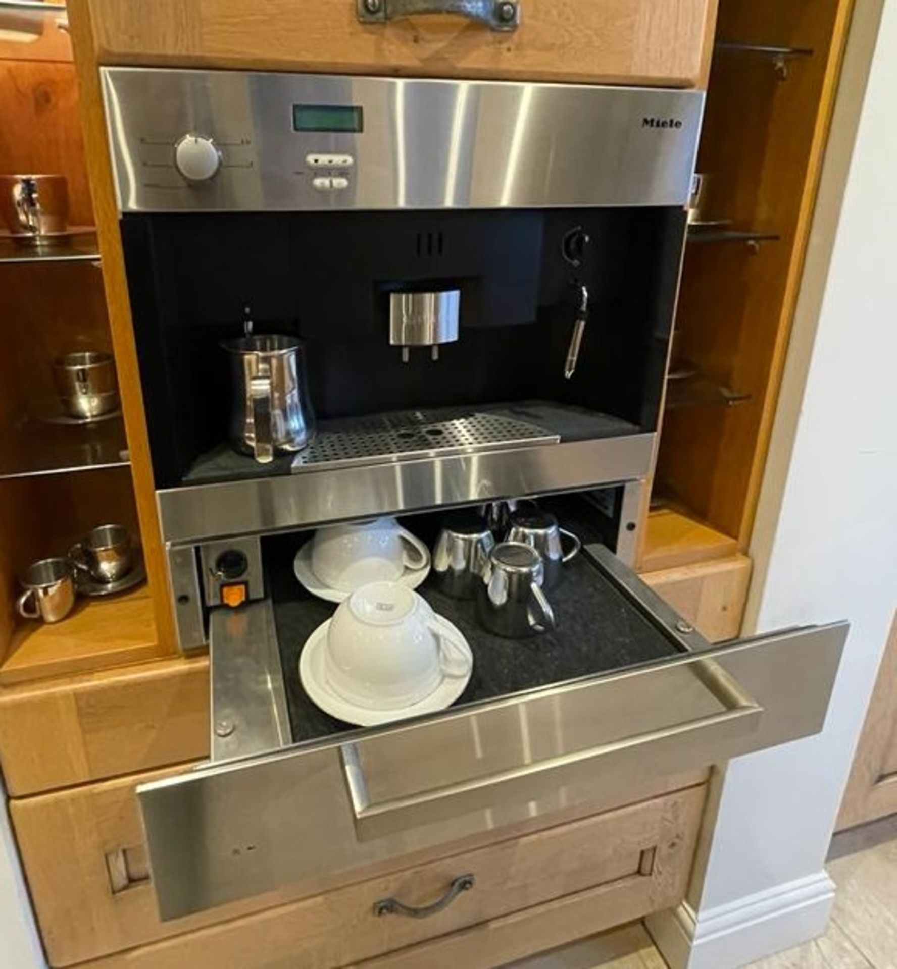 1 x Bespoke Solid Oak Kitchen With Black Granite Worktops, Island, Utility Room Units & Dining Table - Image 47 of 70