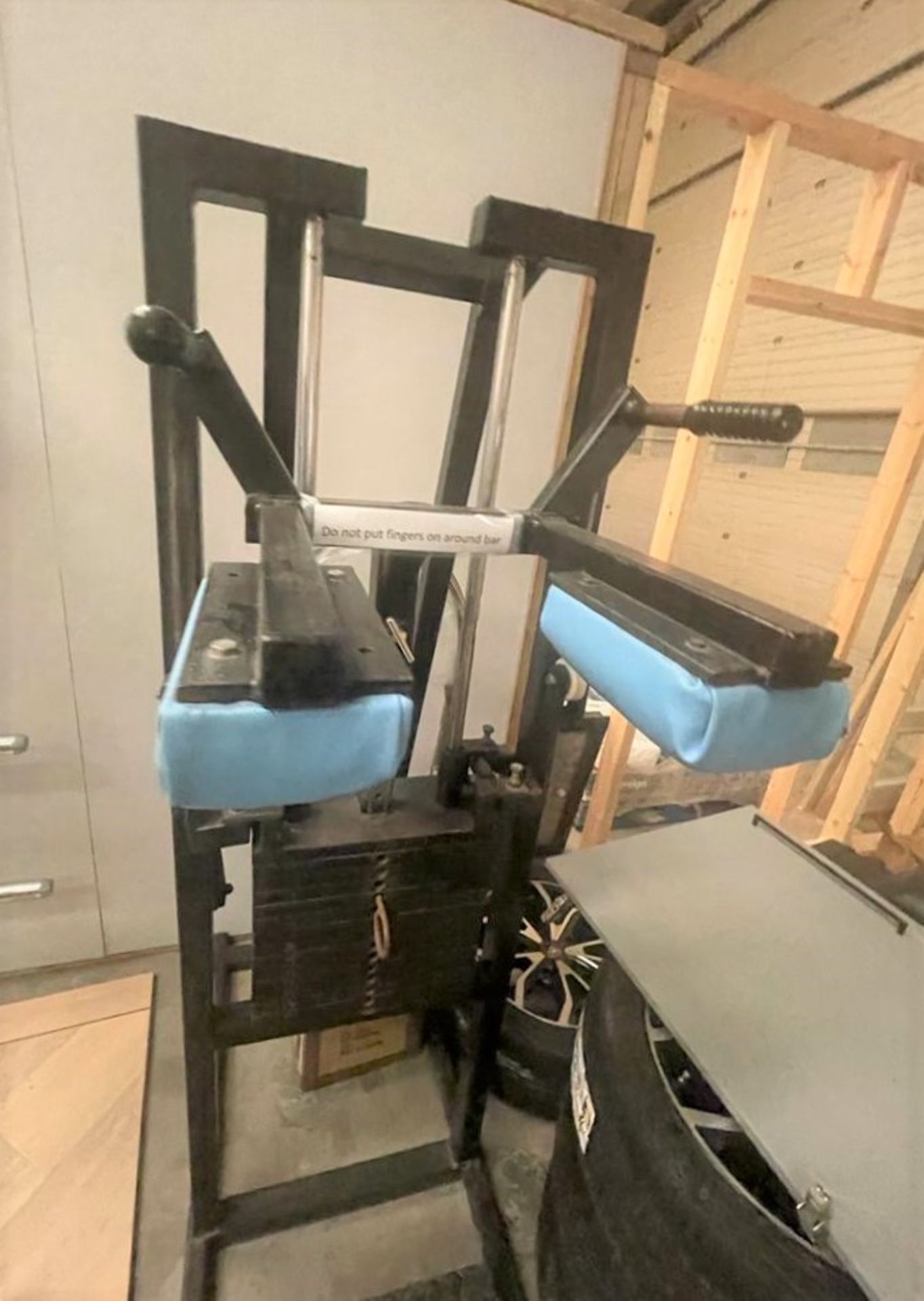 1 x Shoulder Raise - Commercial Gym Machine - Location: Blackburn BB6 - Image 3 of 7