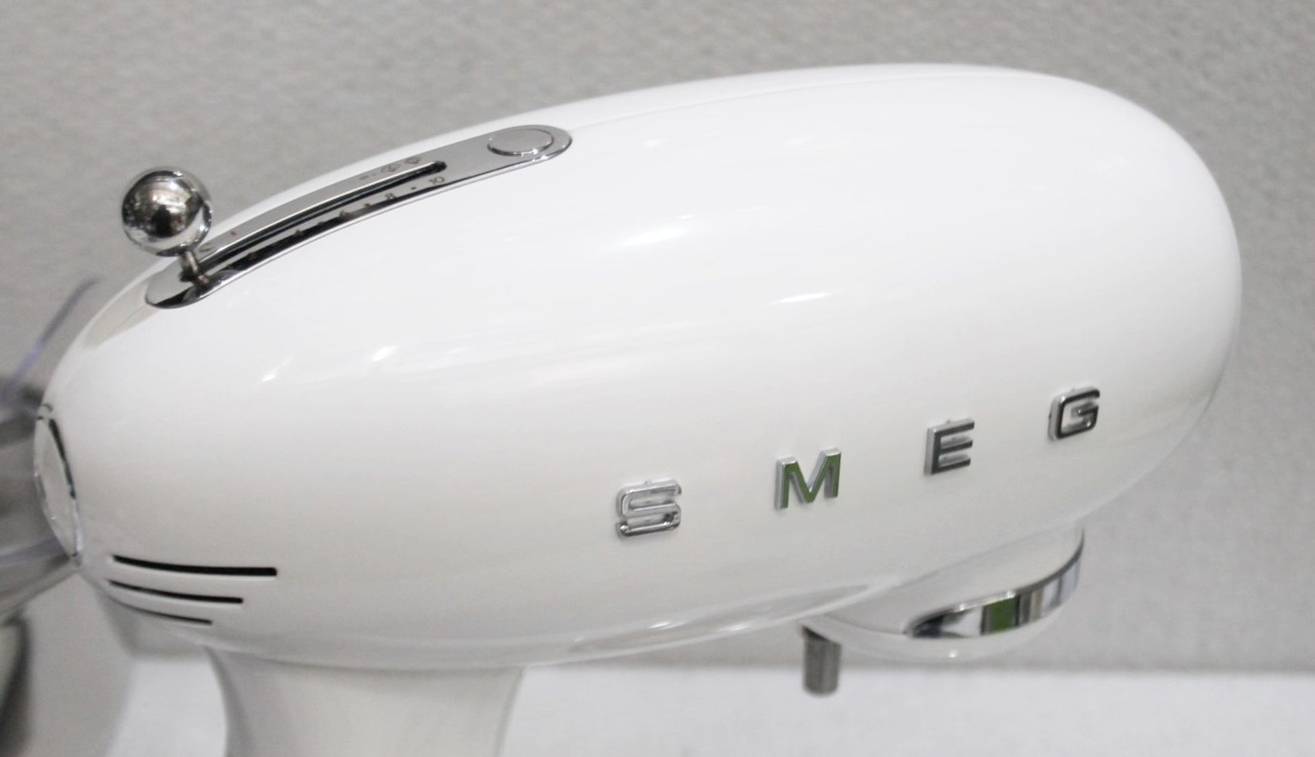 1 x SMEG 50'S Style Stand Mixer In White (4.8L) - Original Price £499.00 - Unused Boxed Stock - Image 4 of 21