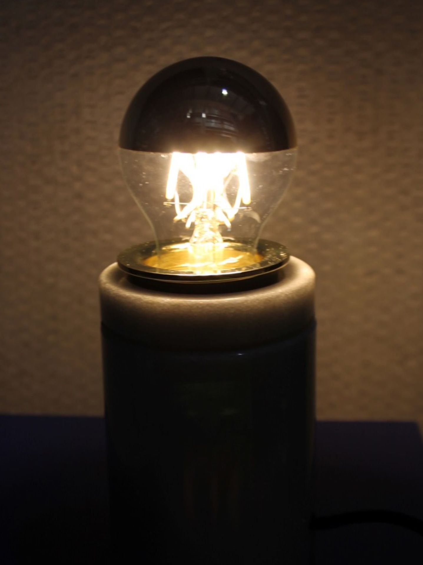 1 x Tom Dixon Designer 'Stone' Table Lamp In Marble - Dimensions: Size: ø14x17.6cm - Original - Image 21 of 54