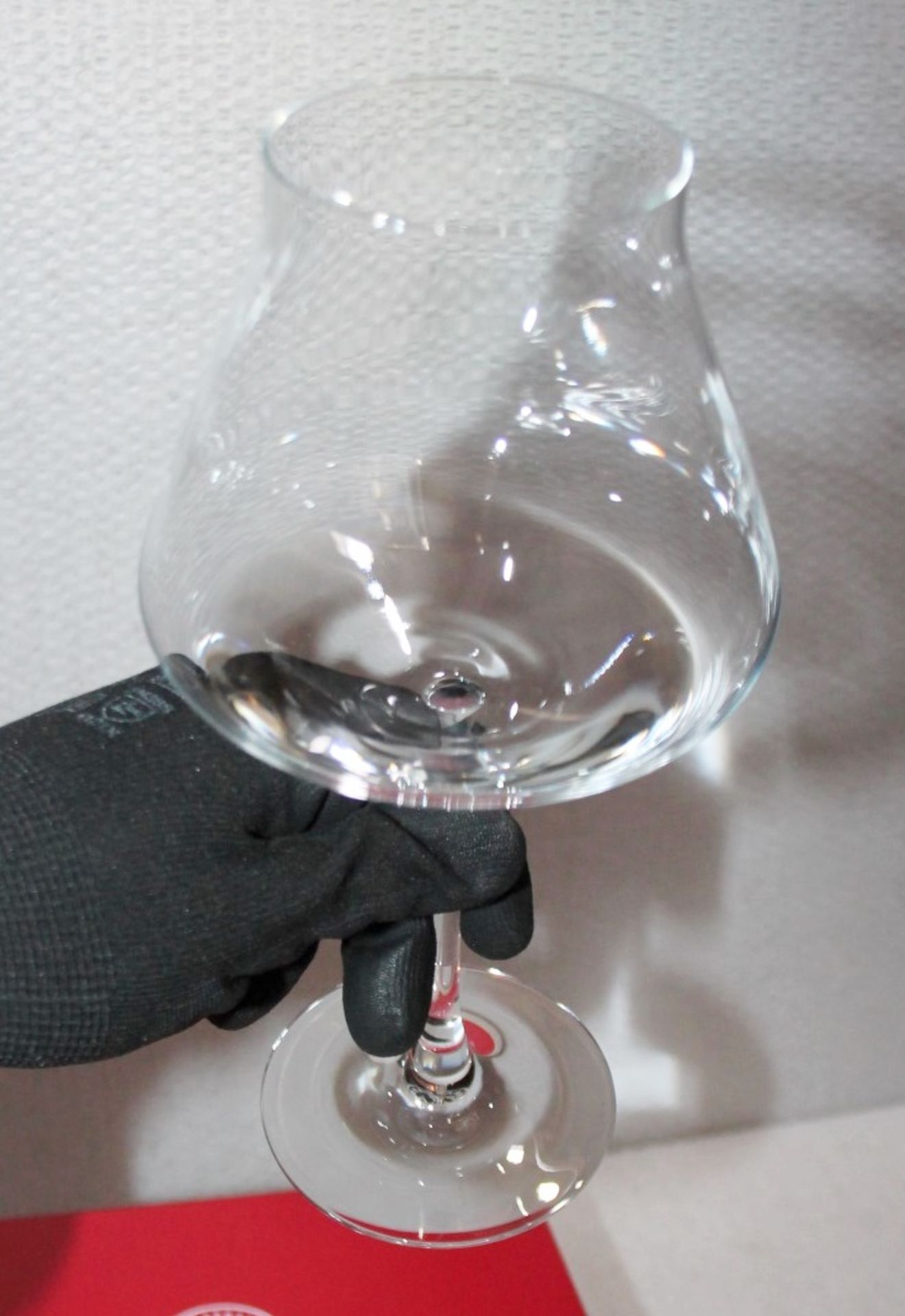 1 x BACCARAT 'Château' Crystal Red Wine Glass - Original Price £80.00 - Unused Boxed Stock - Ref: - Image 5 of 6