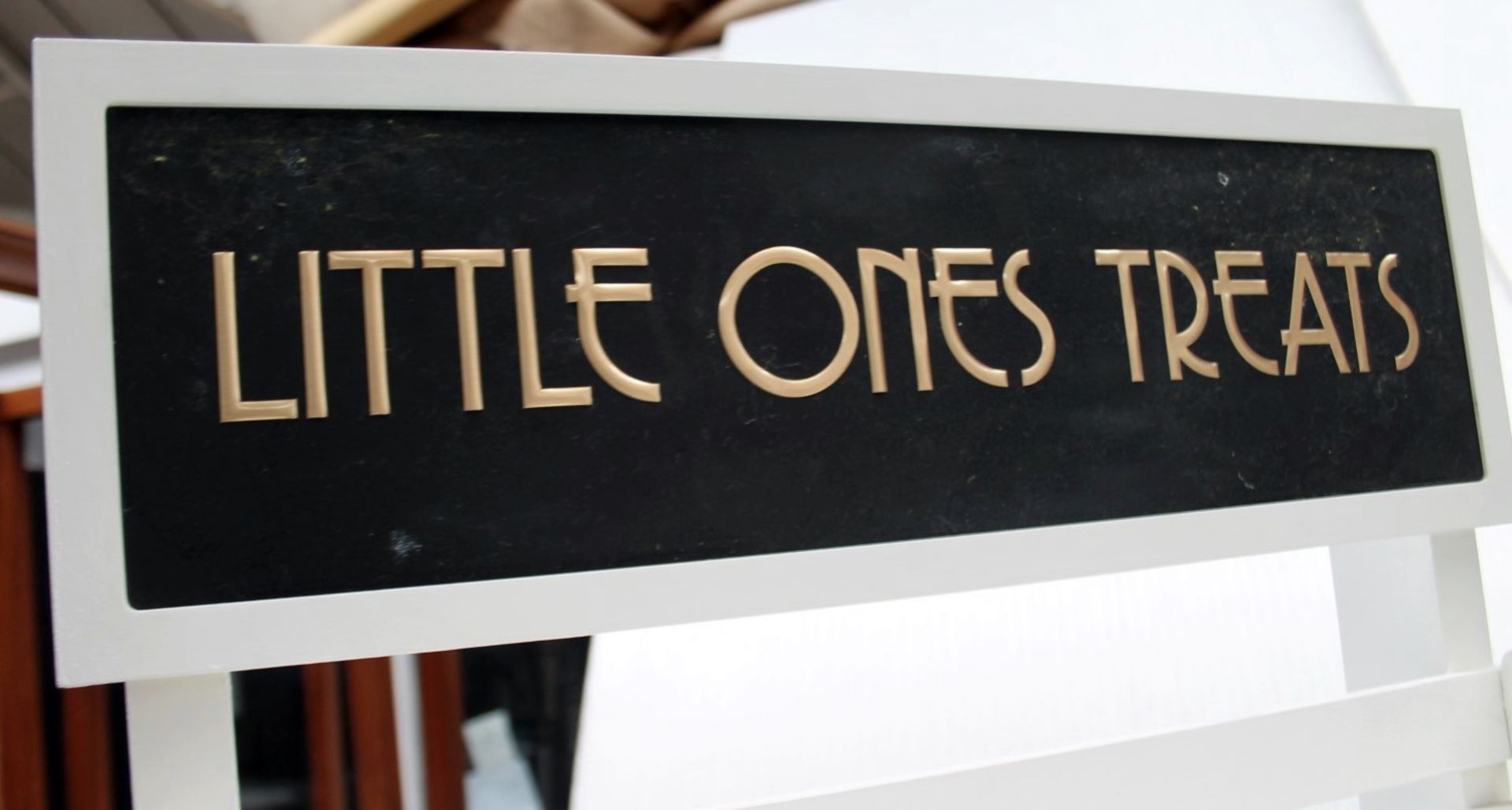 1 x Bespoke Wooden 4-Shelf Display Unit With 'Little Ones Treats' Signage - Ex-Display Showroom - Image 3 of 6