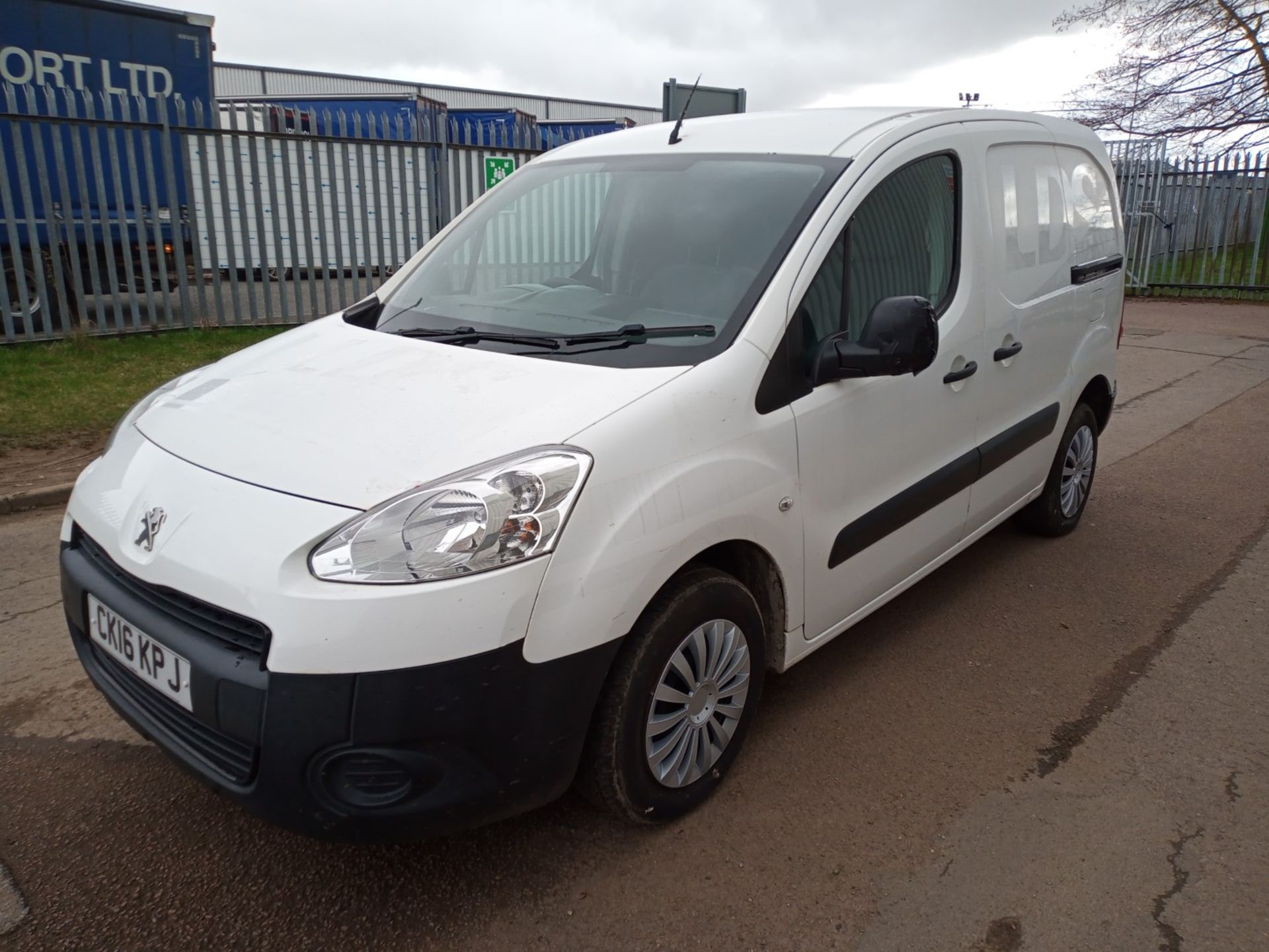 2016 Peugeot Partner L1 850 S 1.6 HDI 5 Door Van