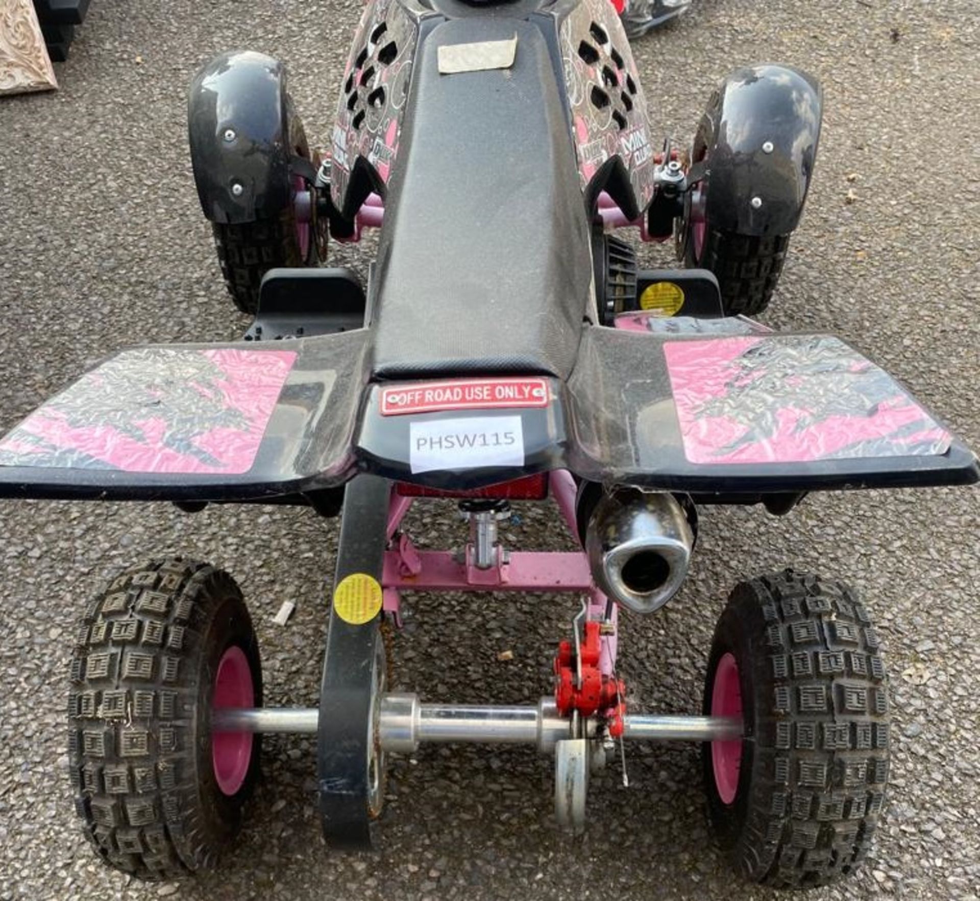 1 x Mini Quad Bike With Petrol Engine - Pink Colour - Image 3 of 4