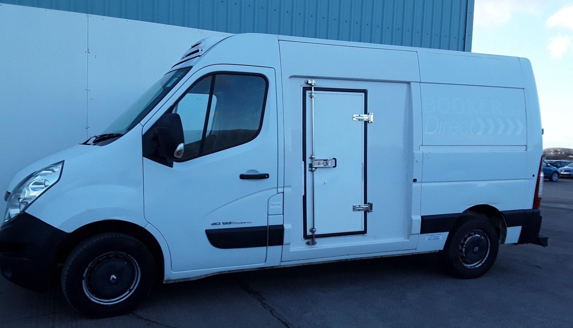 2015 Renault Master Fridge MWB FWD MM35dCi 125 Business Panel Van - CL505 - Location: Corby, - Image 3 of 10