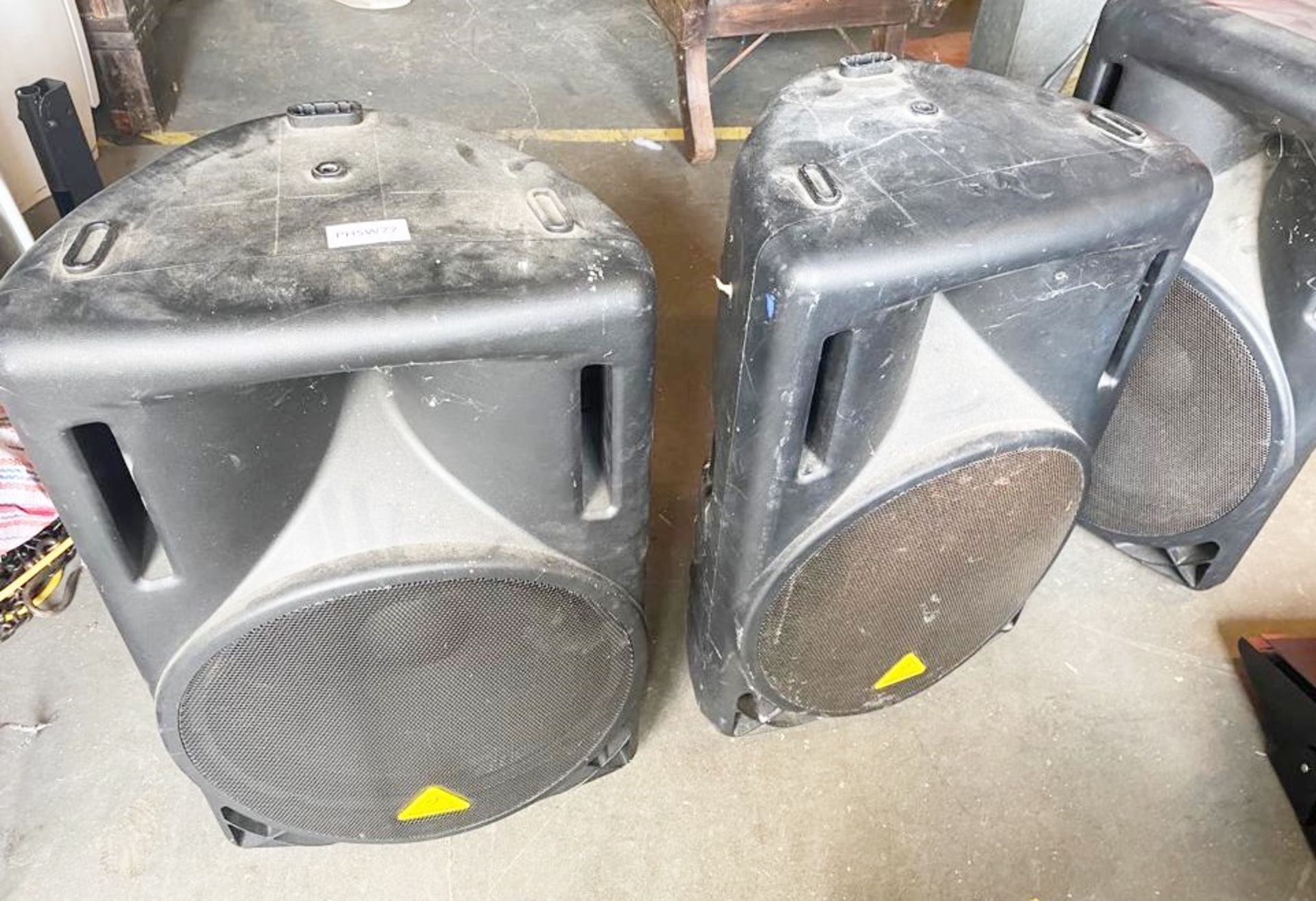 4 x Behringer B215XL Speaker - Suitable For Indoor or Outdoor Use - Dimensions (mm): 450x350x700