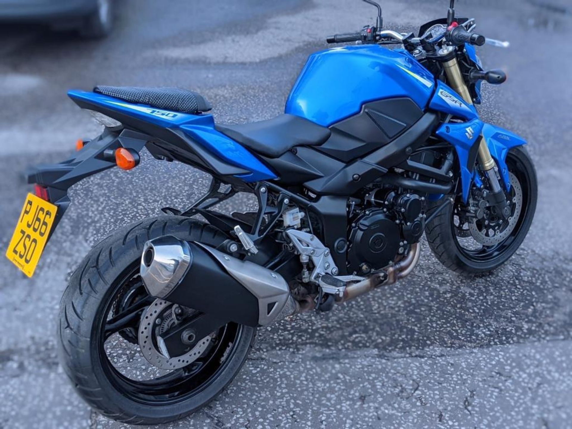 2016 Suzuki GSR750 - CL734 - NO VAT ON THE HAMMER - Location: Altrincham WA14 19777 Miles. 1 - Image 2 of 8