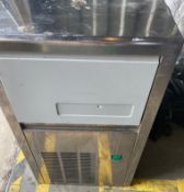 1 x Maidaid M22-5 Countertop Commercial Ice Maker