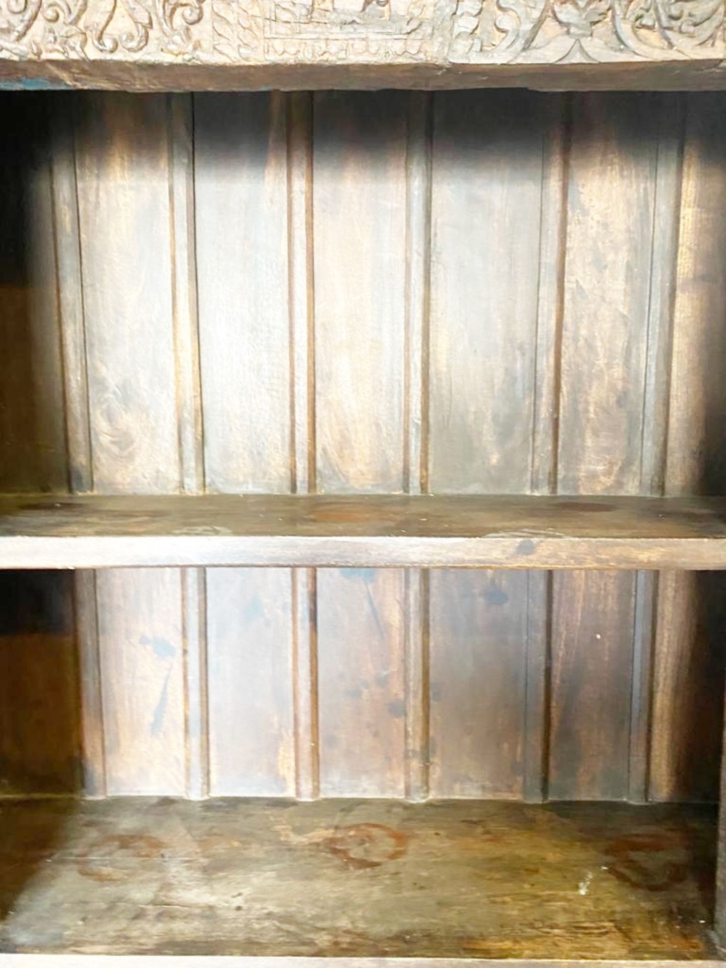 1 x Rustic Oak Bookcase With Carved Wood Detail - Dimensions (mm): 1200x400x2250 - Image 9 of 10