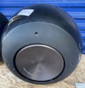 1 x Bowers & Wilkins PV1 Subwoofer Speaker - Dimensions (mm): 250x250x280