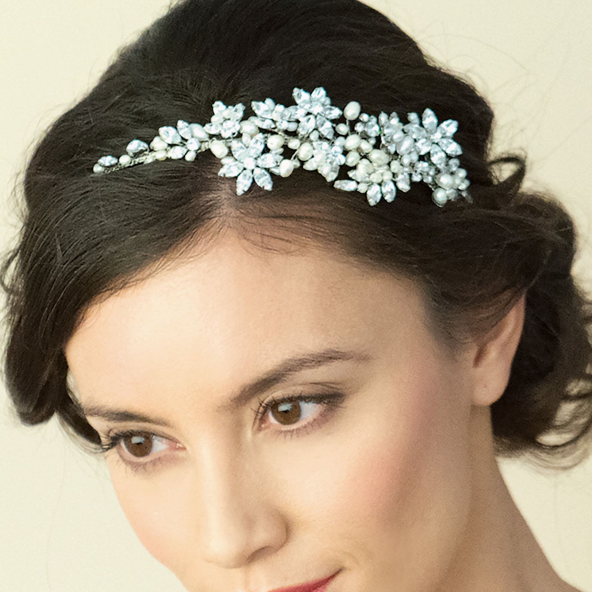 1 x Ivory & Co 'DIOR' Bridal Headpiece Wedding Tiara Featuring A Dazzling Rhodium Crystal And Pearl - Image 3 of 12