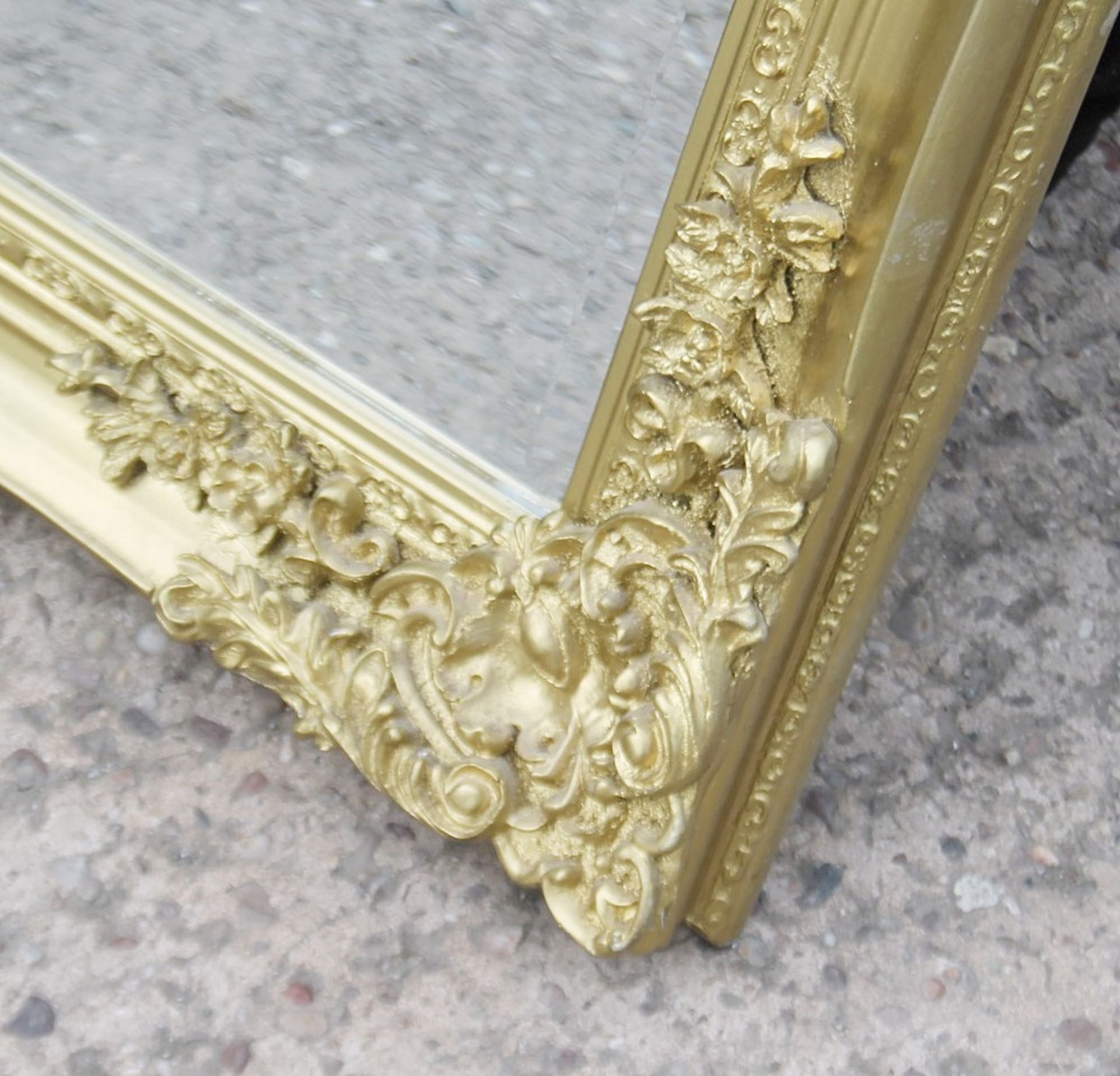 1 x Rectangular Mirror - Recently Removed From A Designer Bridal Boutique - Ref: HON158/G-IT - CL987 - Image 2 of 3