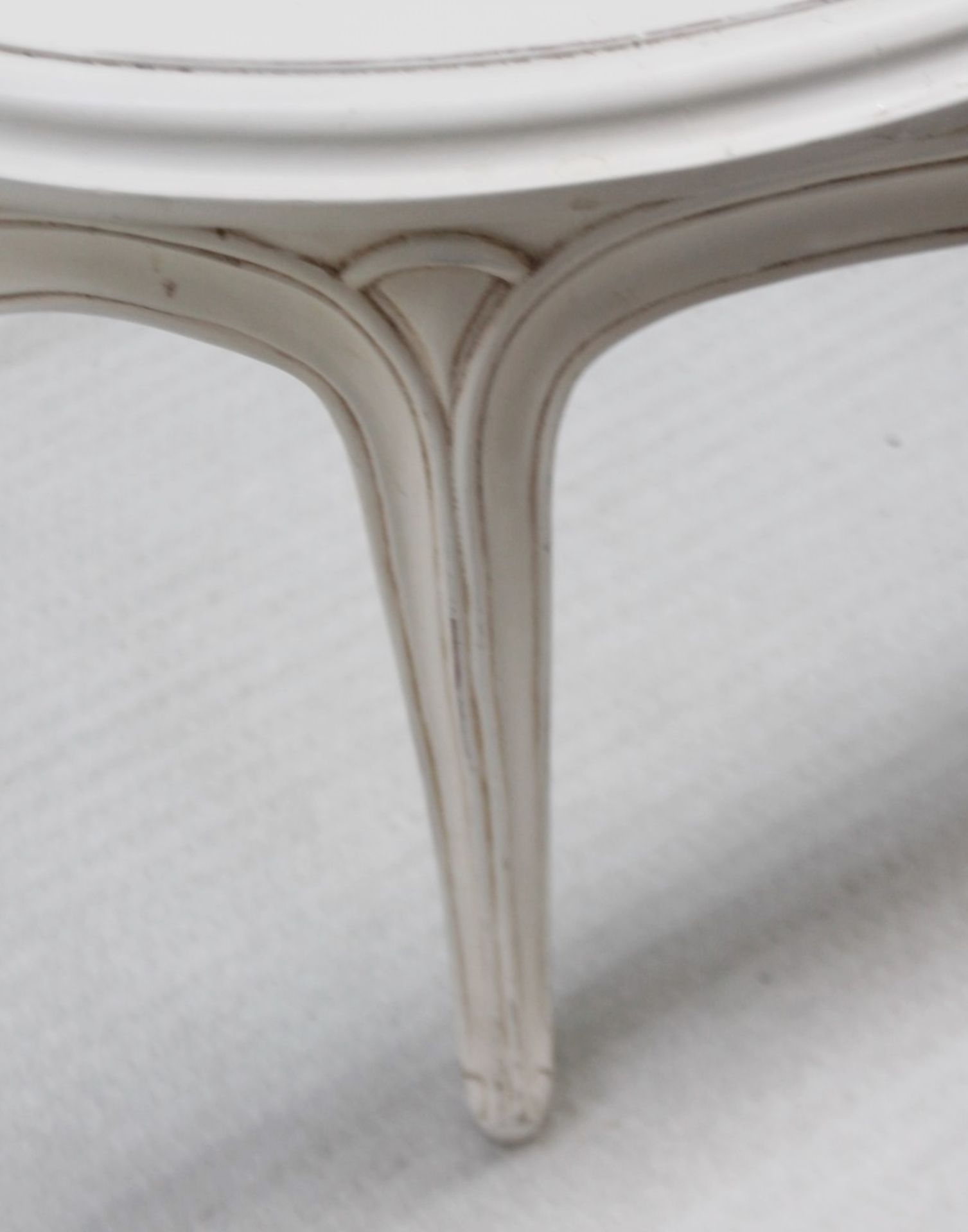 1 x Glass Topped Oval Table - Recently Removed From A Designer Bridal Boutique - Ref: HON162/G- - Image 4 of 6