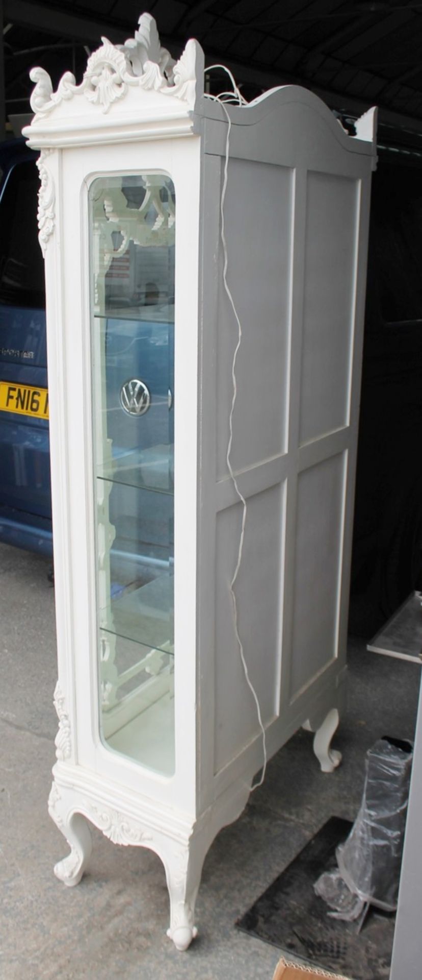 1 x Ornate Illuminated Wardrobe With 3 Glass Shelves - Recently Removed From A Bridal Boutique - Image 15 of 20